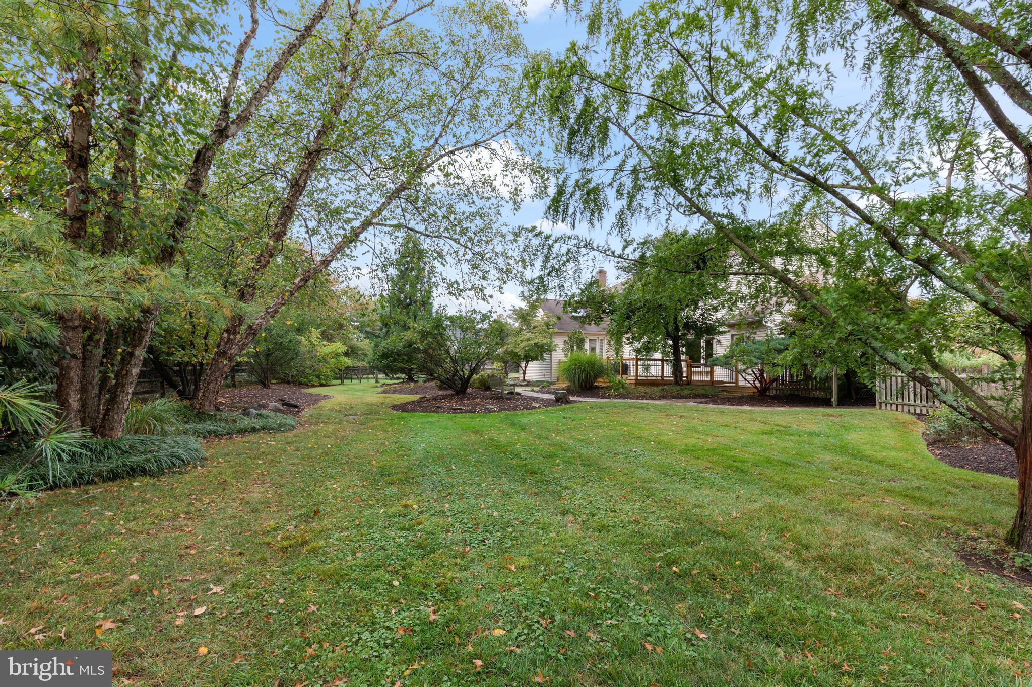 GWYNEDD KNOLL - Residential