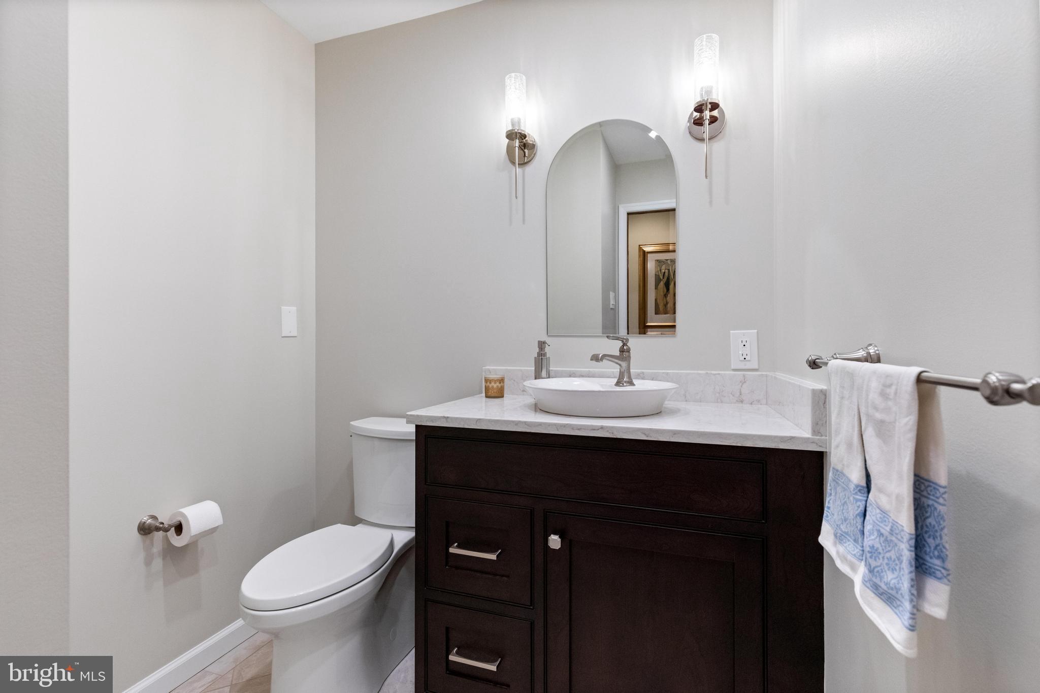 GWYNEDD KNOLL - Residential