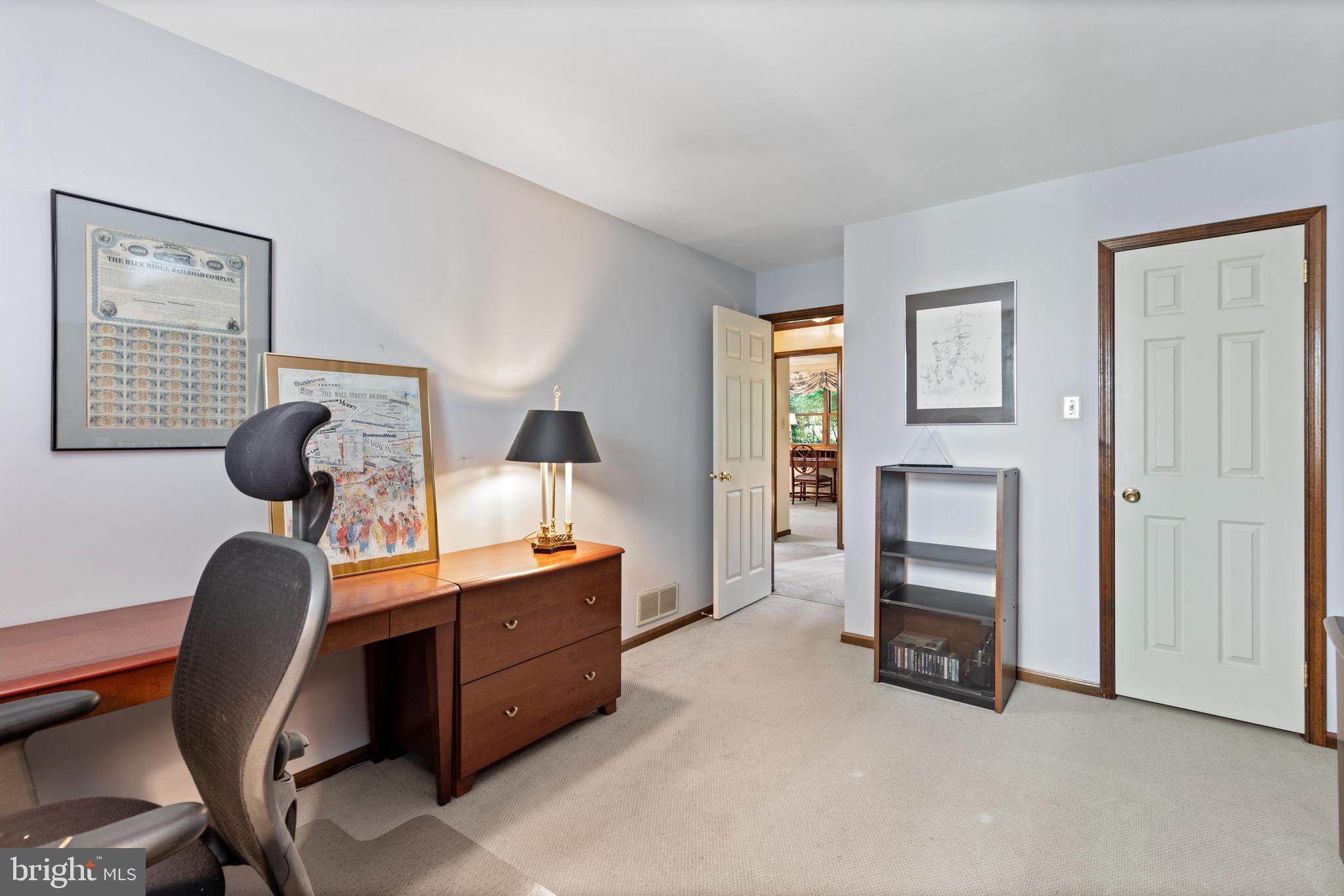 GWYNEDD KNOLL - Residential