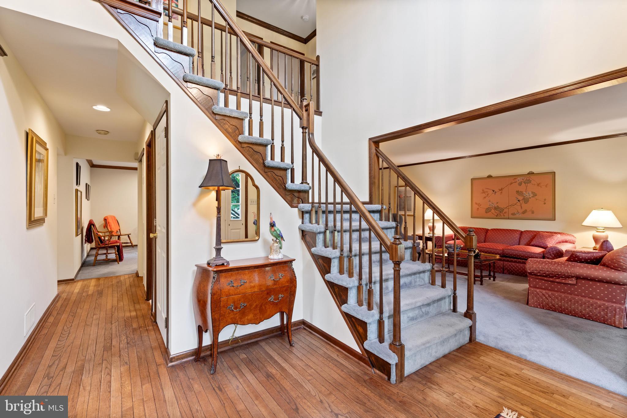 GWYNEDD KNOLL - Residential