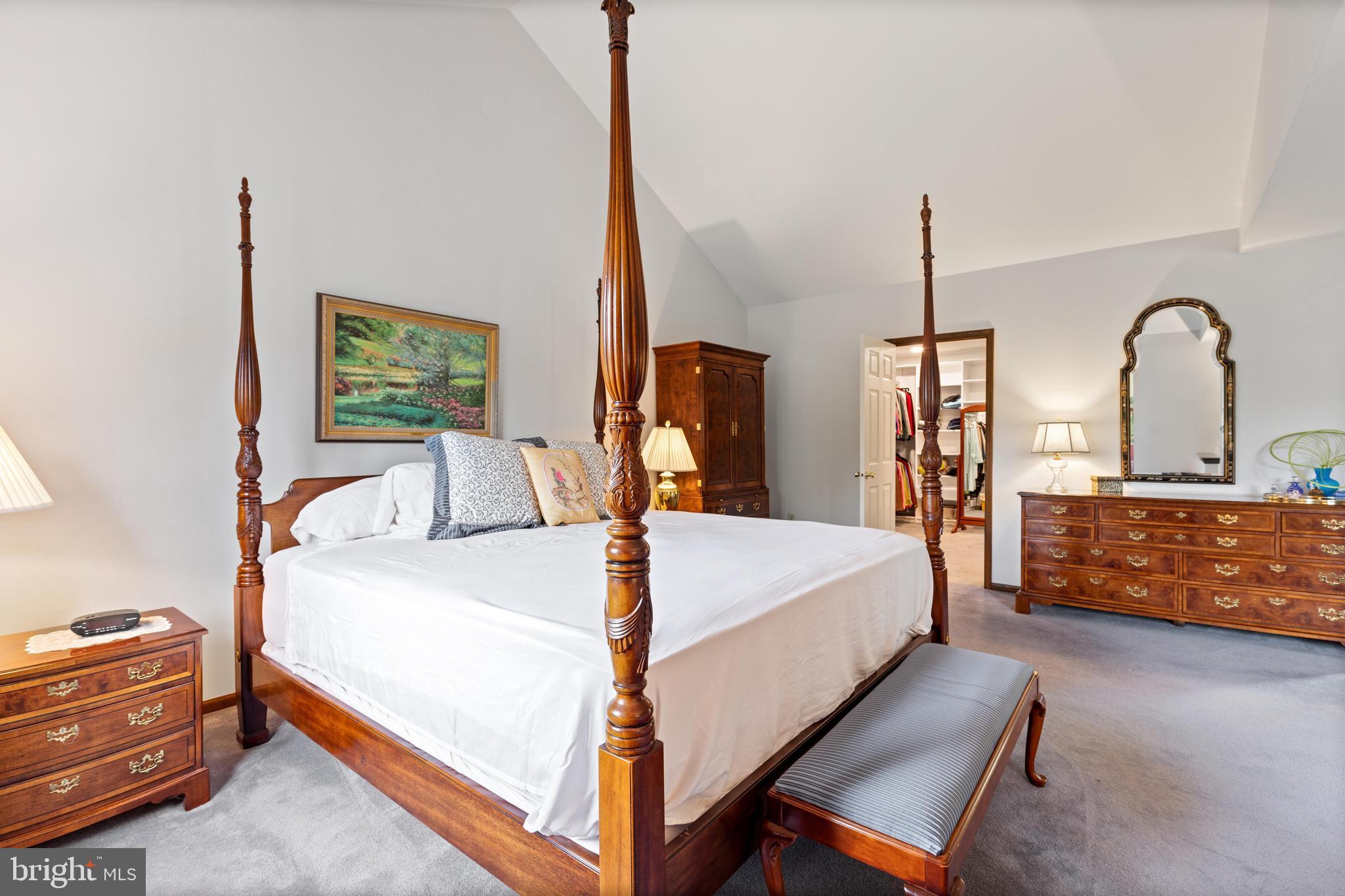 GWYNEDD KNOLL - Residential