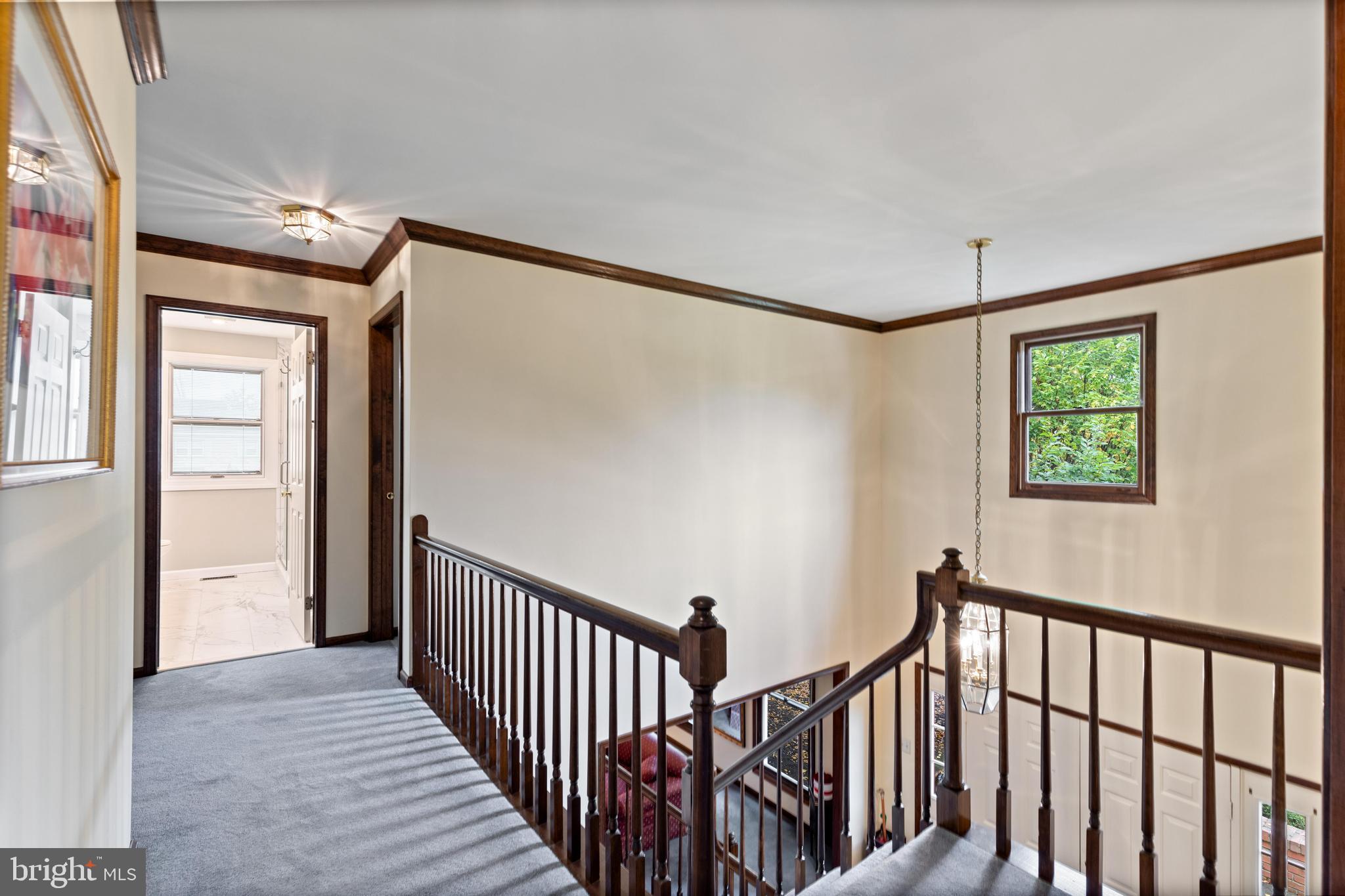 GWYNEDD KNOLL - Residential