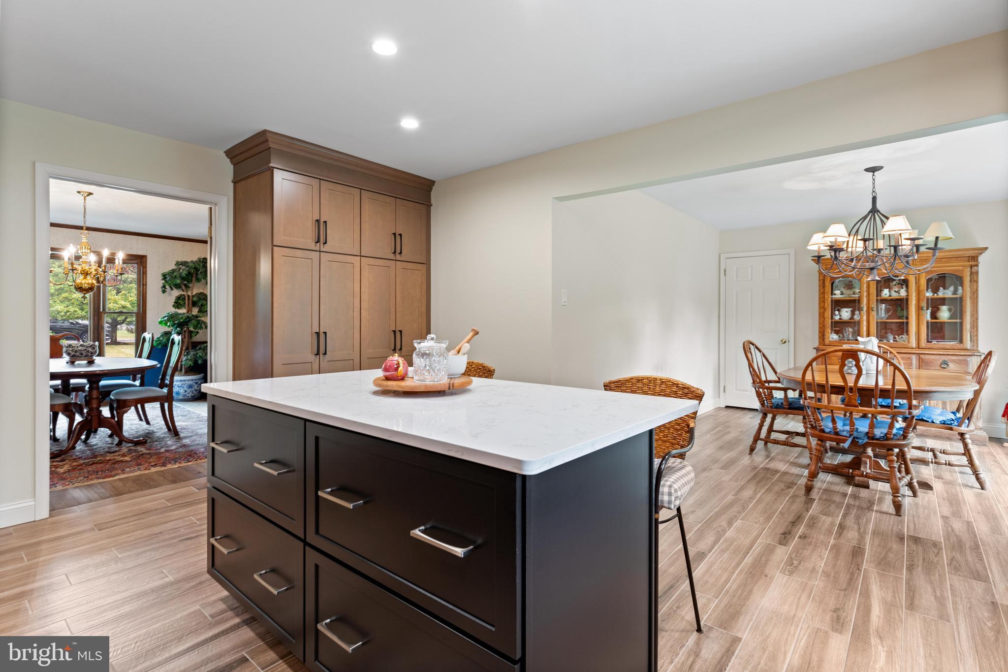 GWYNEDD KNOLL - Residential