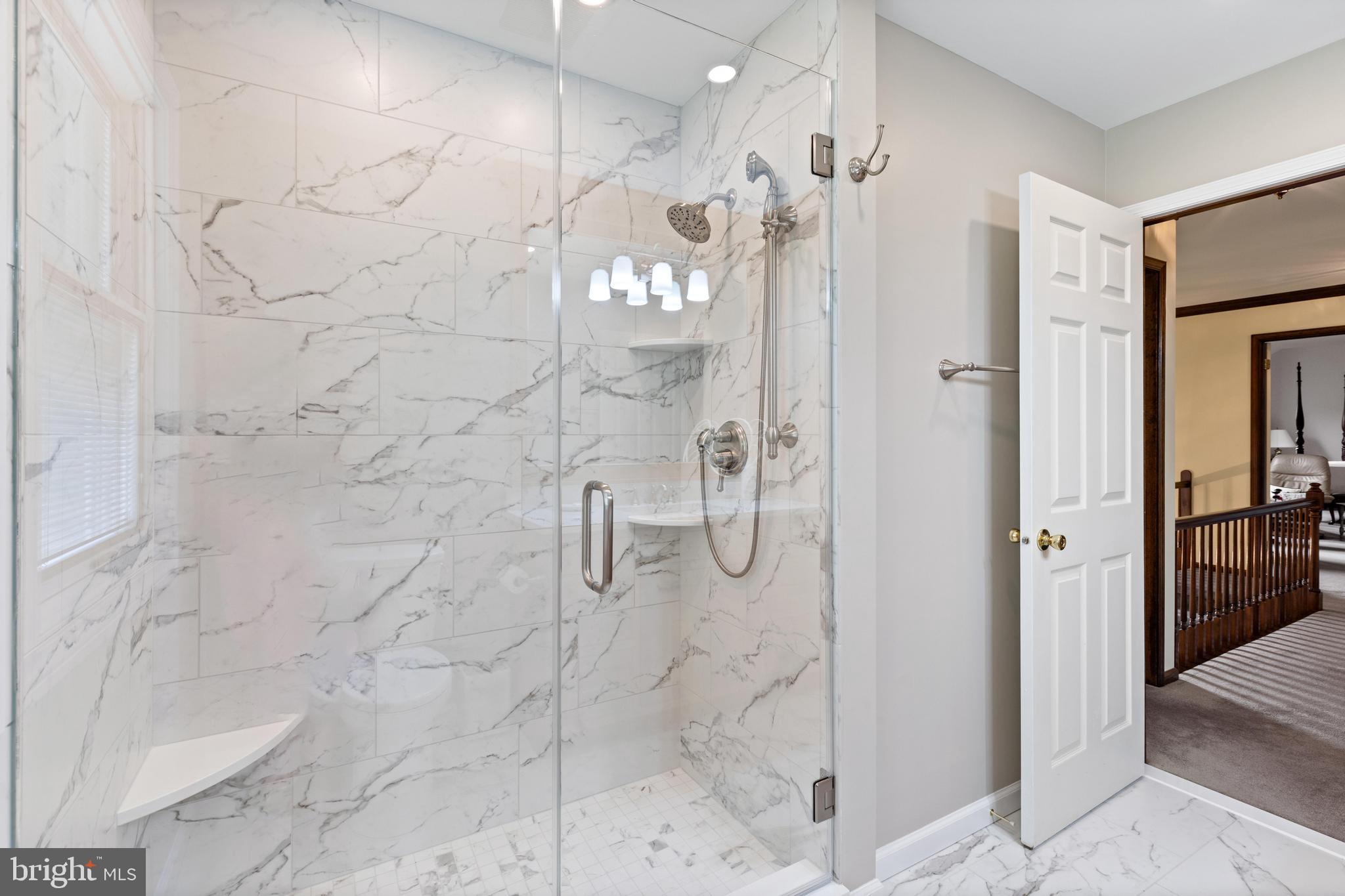 GWYNEDD KNOLL - Residential