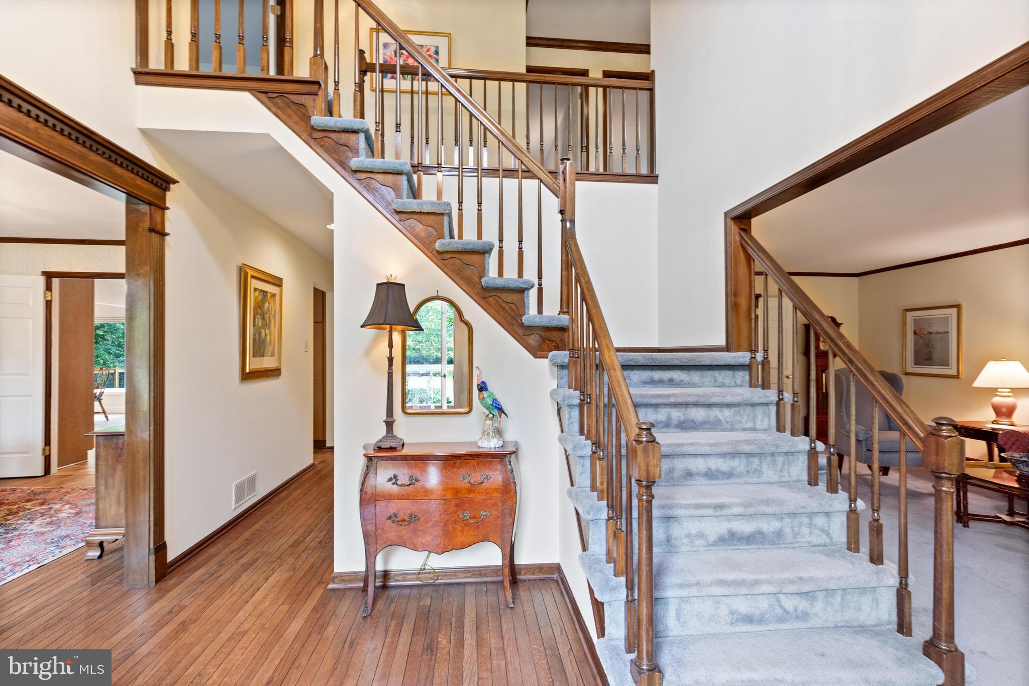 GWYNEDD KNOLL - Residential