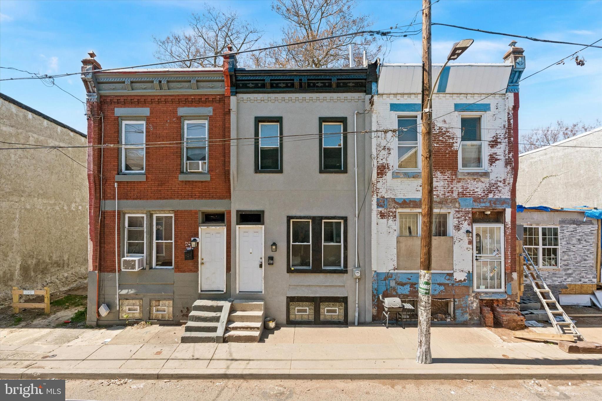 PHILADELPHIA - Residential