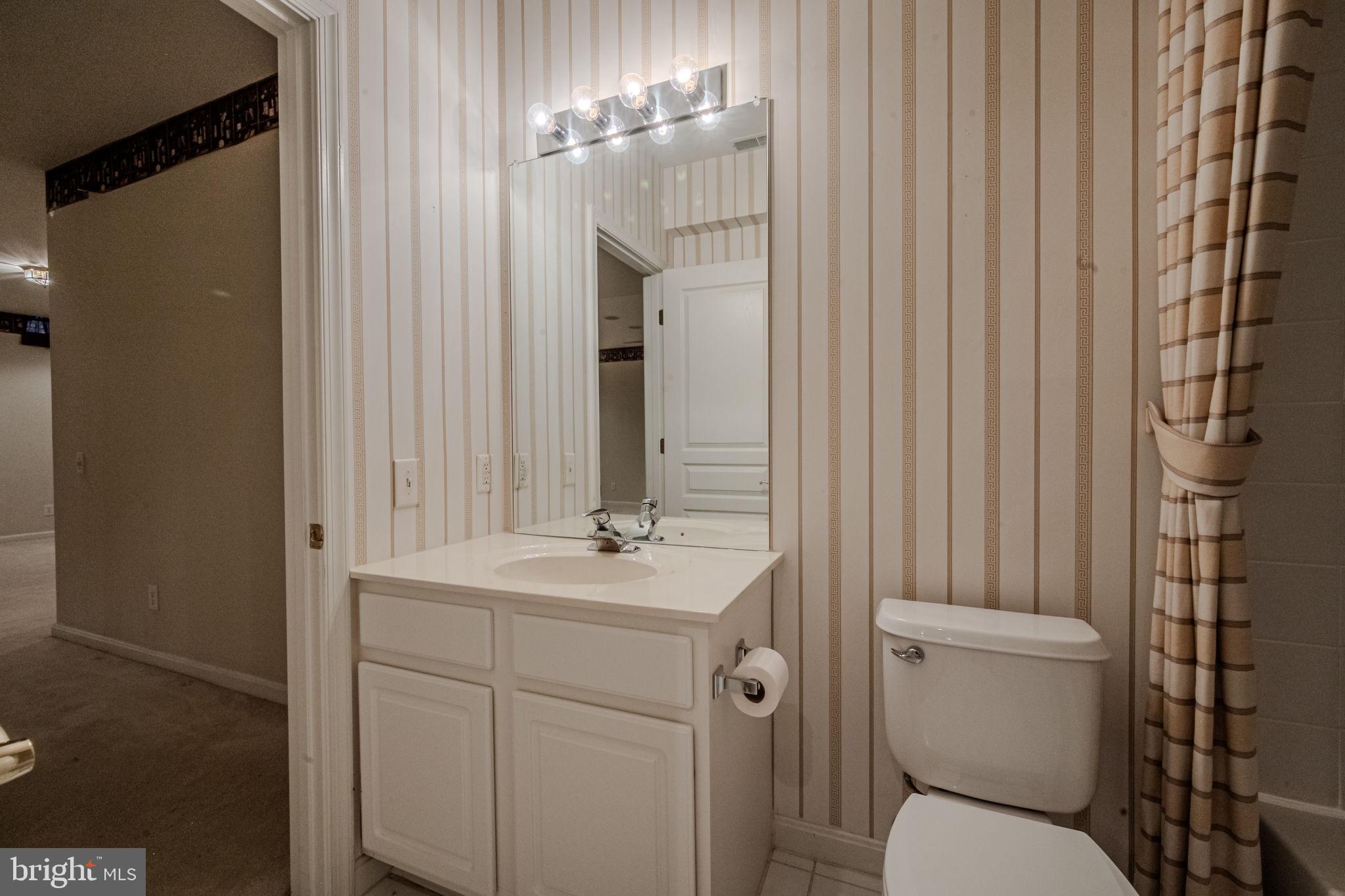 TRADITIONS AT INNI - Residential