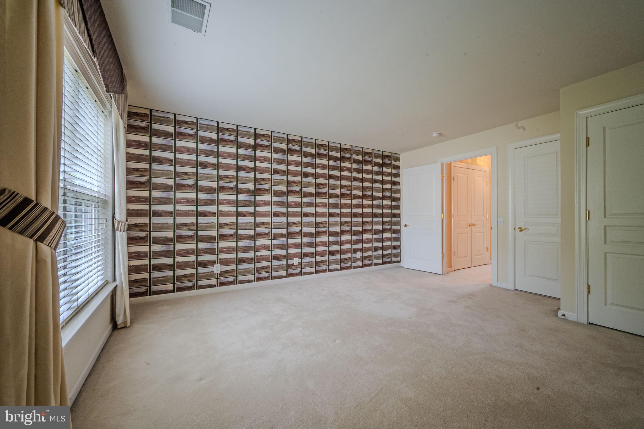 TRADITIONS AT INNI - Residential