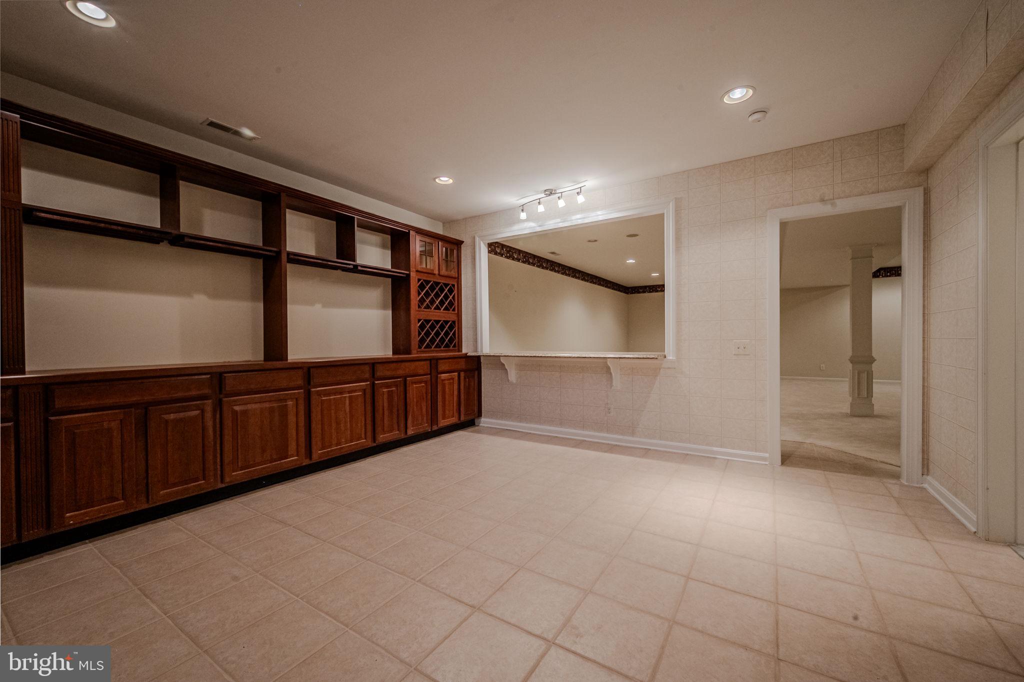 TRADITIONS AT INNI - Residential