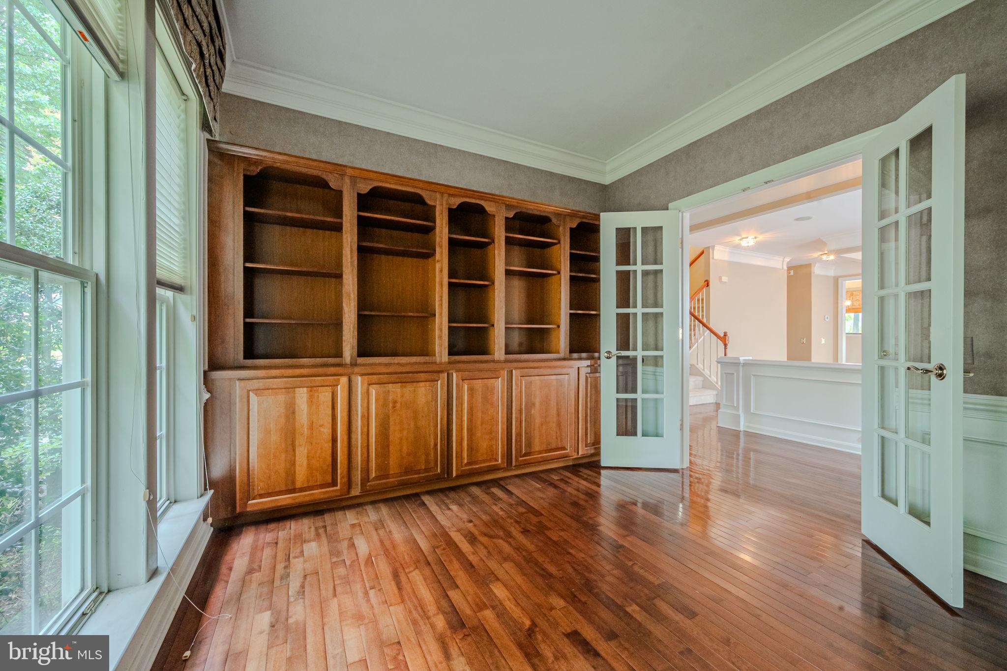 TRADITIONS AT INNI - Residential