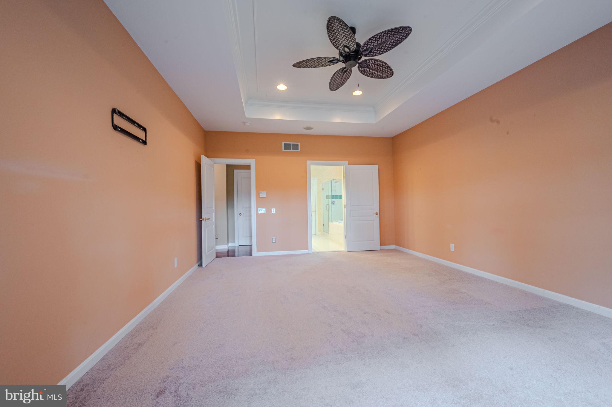 TRADITIONS AT INNI - Residential