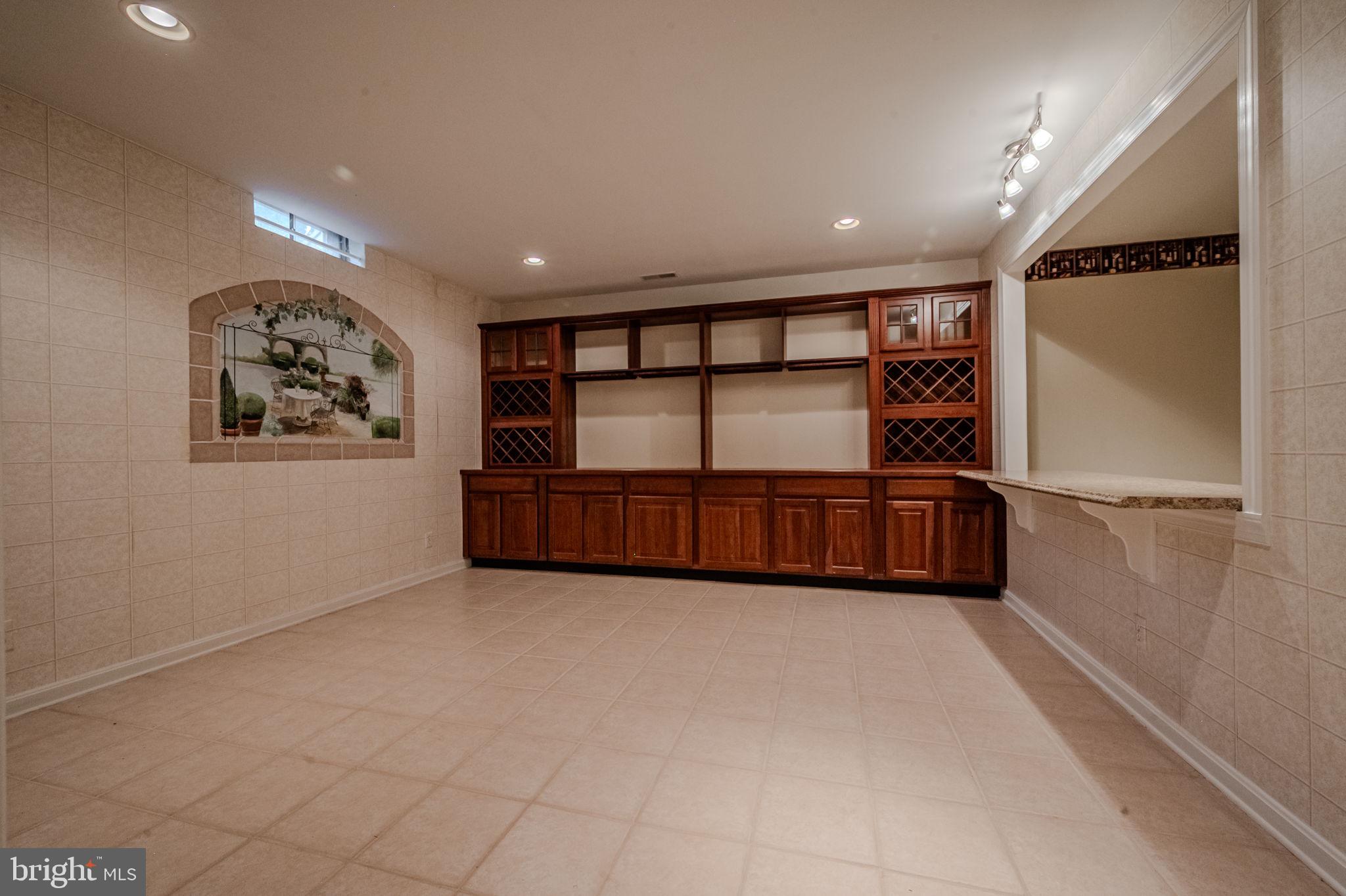 TRADITIONS AT INNI - Residential