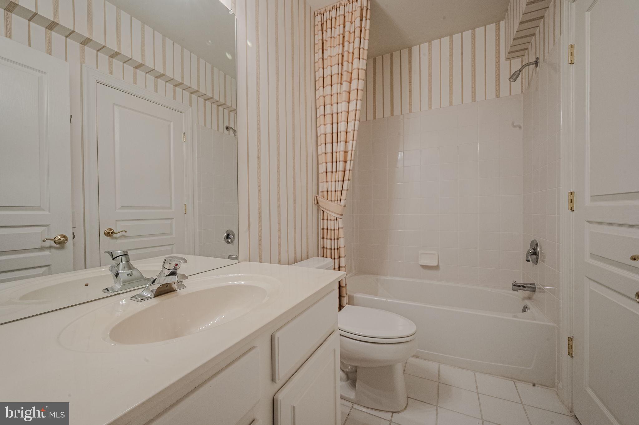 TRADITIONS AT INNI - Residential