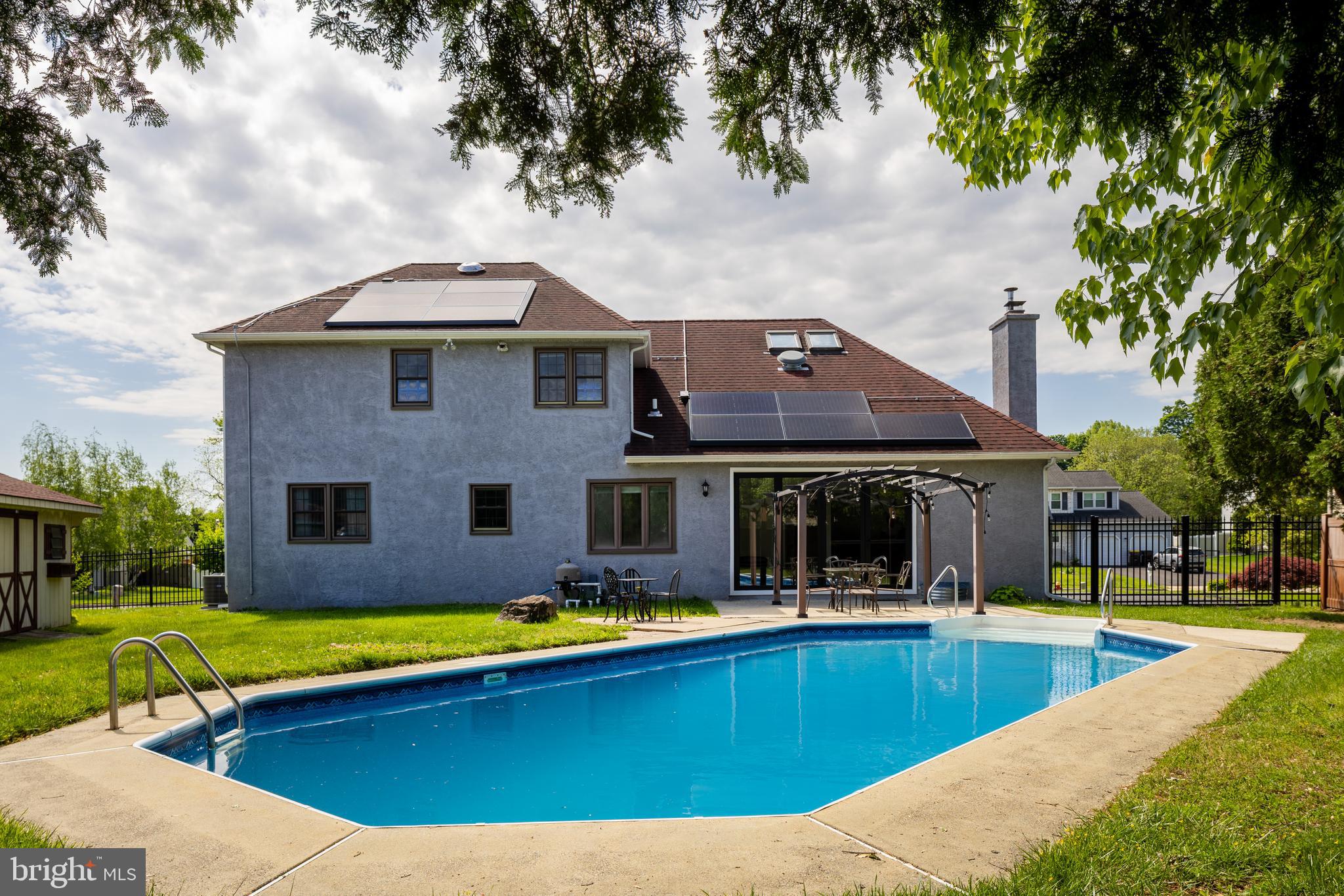 BUCKS COUNTY ESTS - Residential