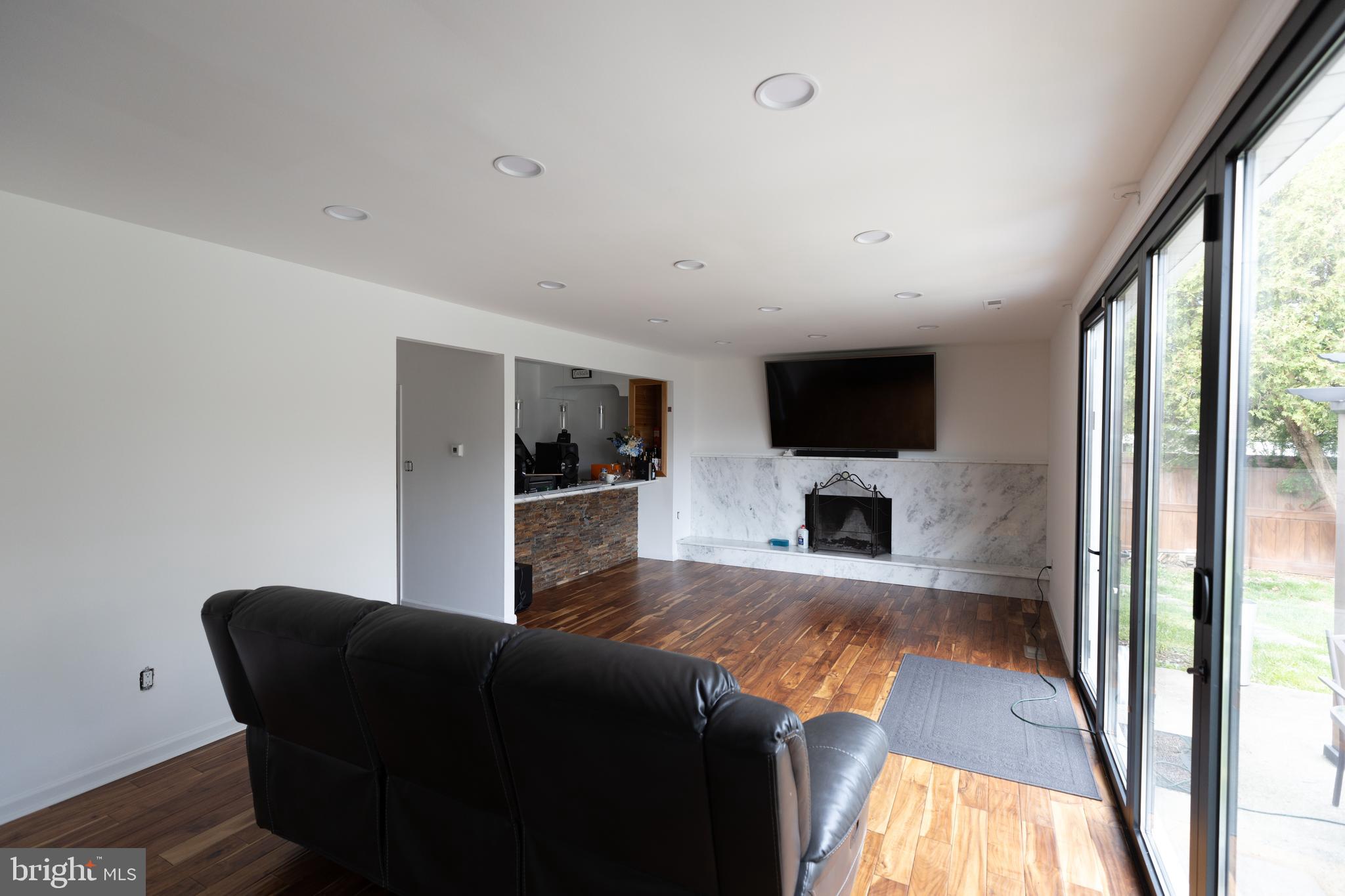 BUCKS COUNTY ESTS - Residential