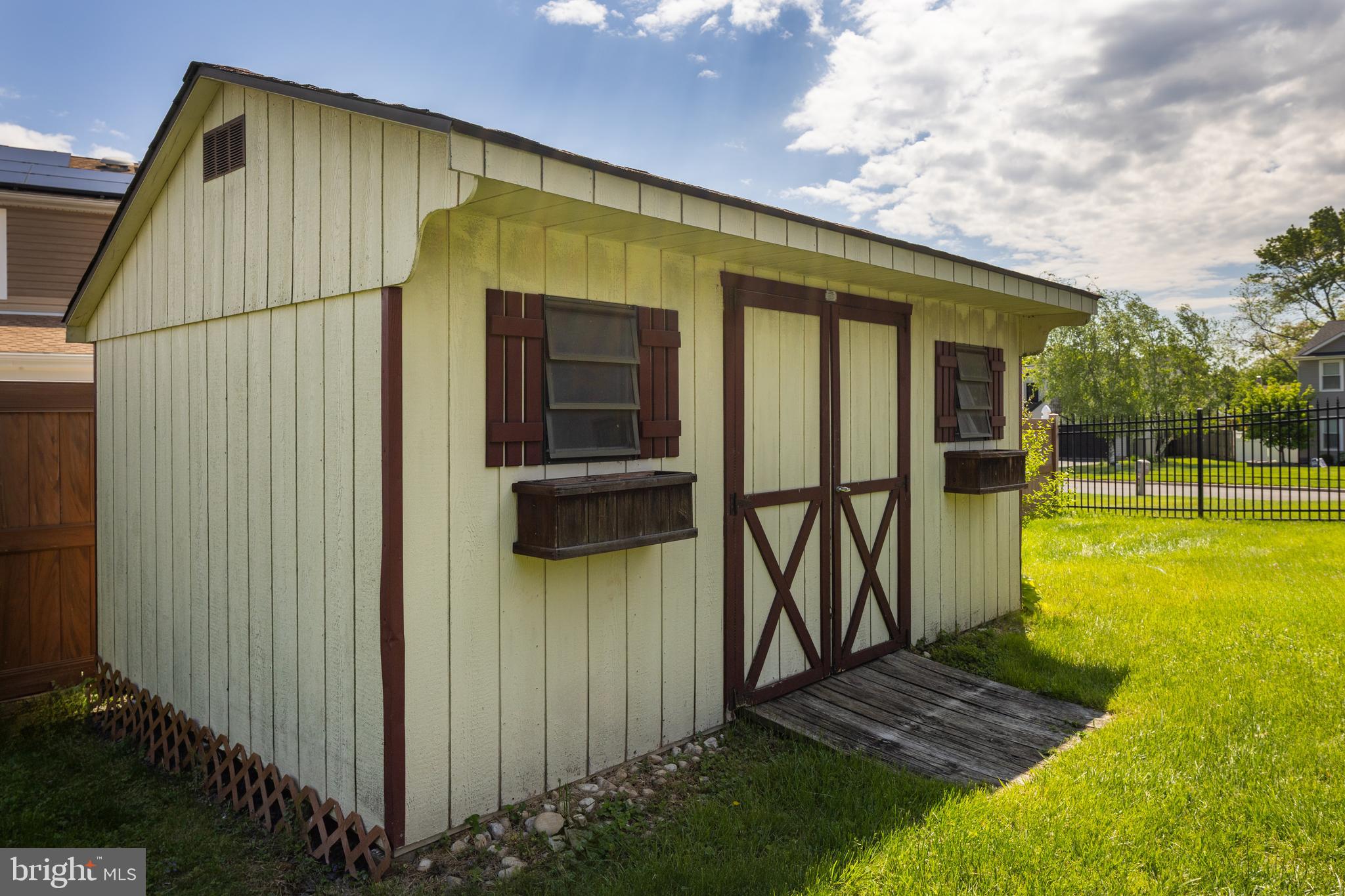 BUCKS COUNTY ESTS - Residential