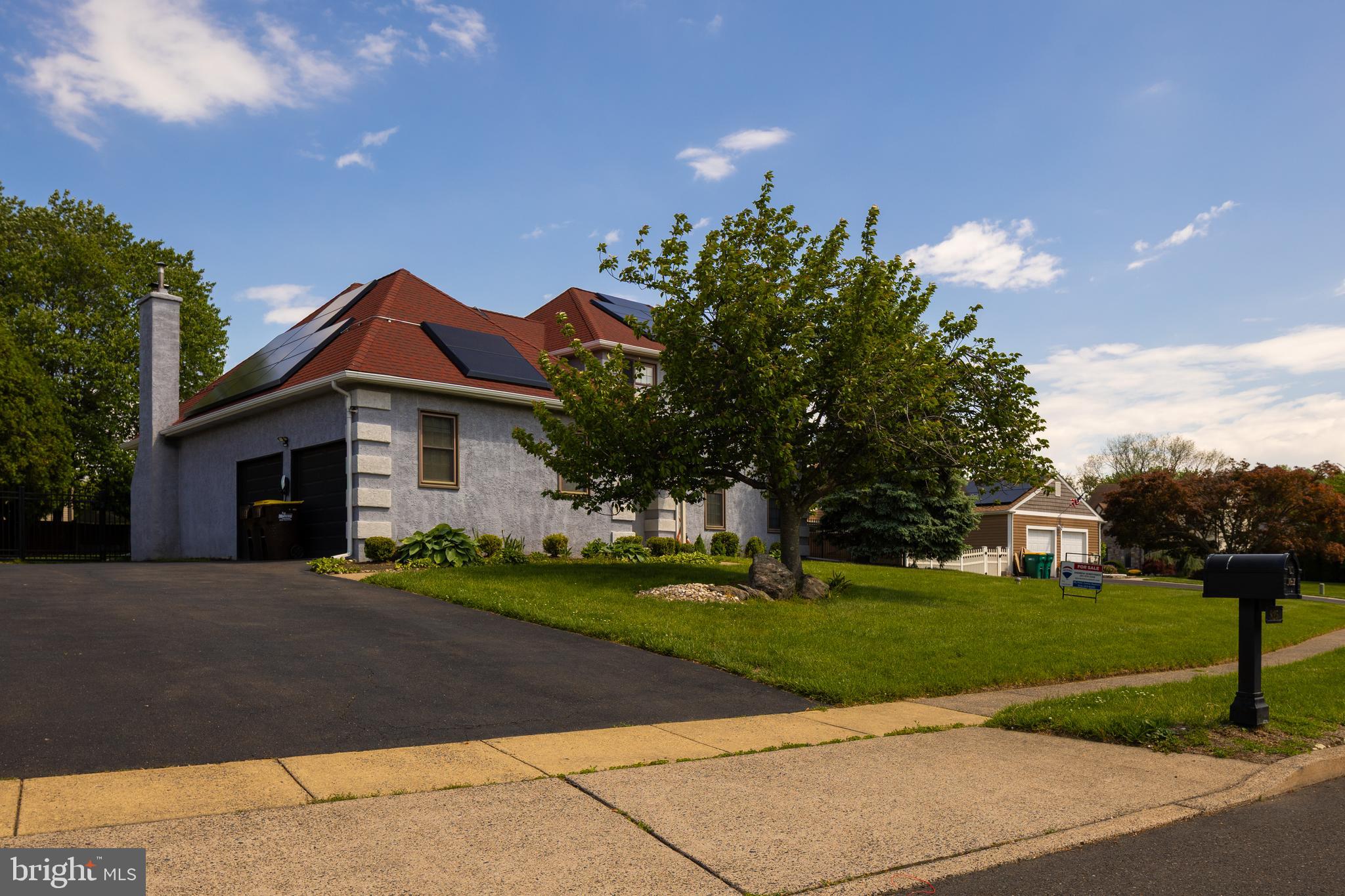 BUCKS COUNTY ESTS - Residential
