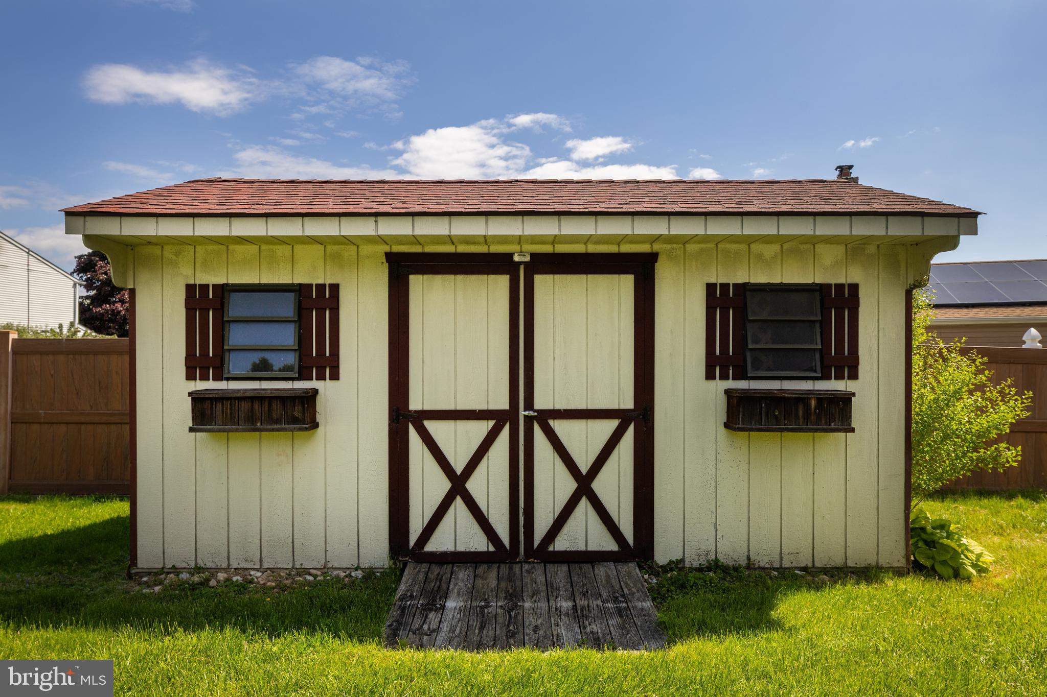 BUCKS COUNTY ESTS - Residential