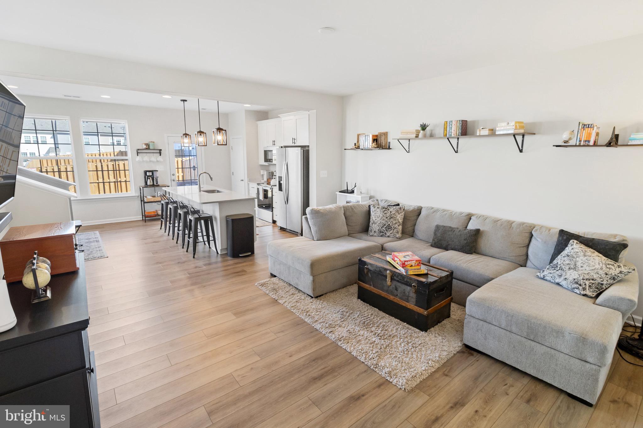 MCCAULEY CROSSING - Residential