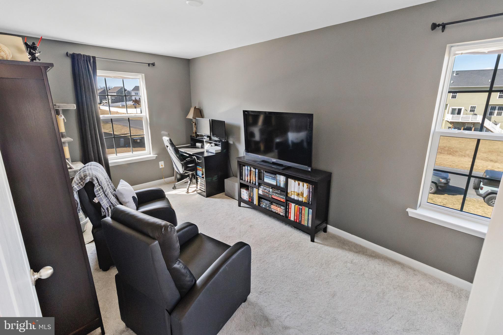 MCCAULEY CROSSING - Residential