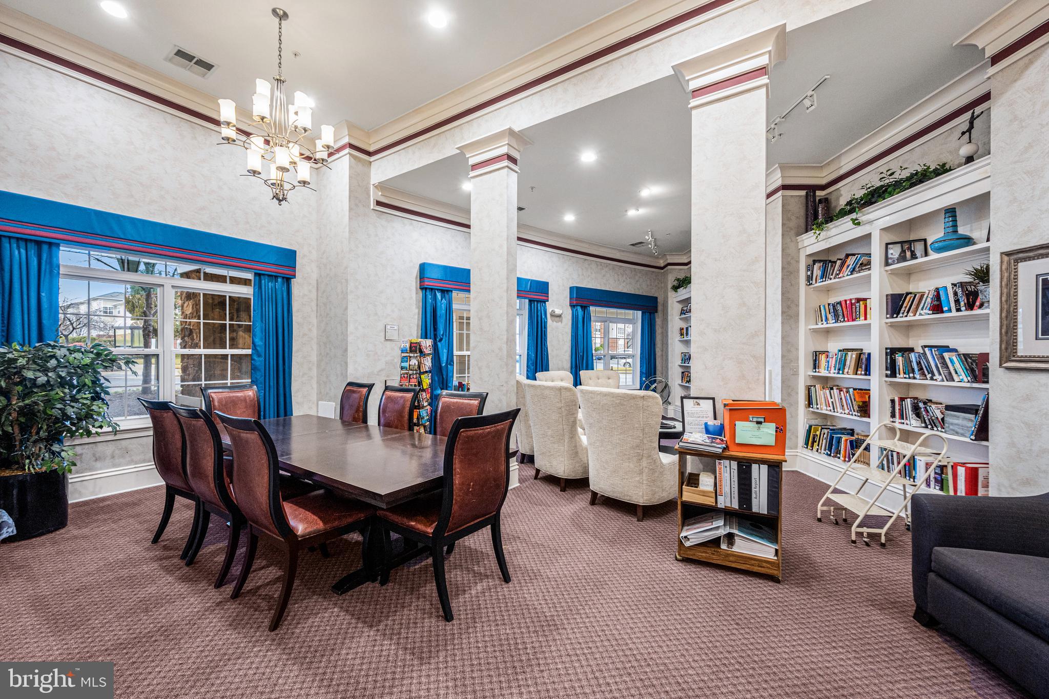 CAMERON GROVE - Residential