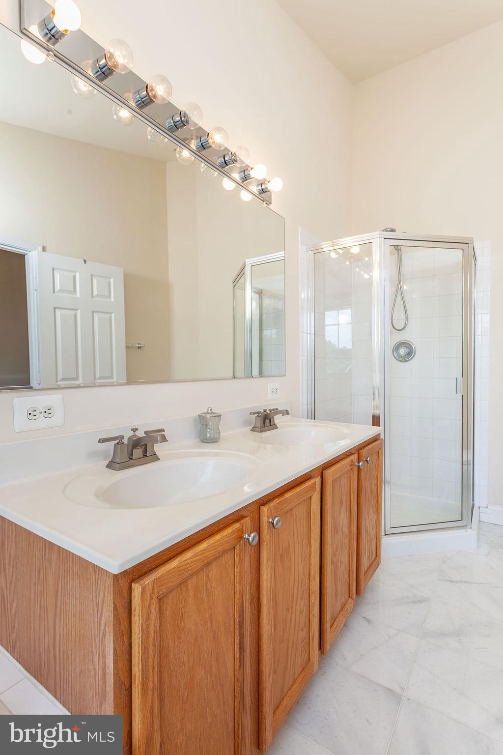 MARKHAMS GRANT - Residential Lease