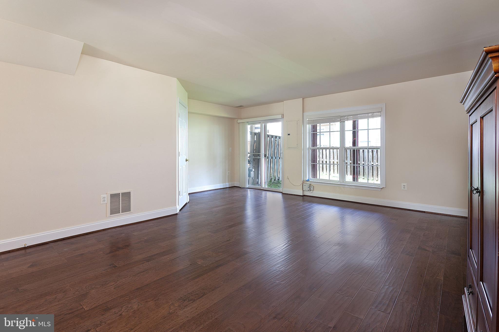 MARKHAMS GRANT - Residential Lease