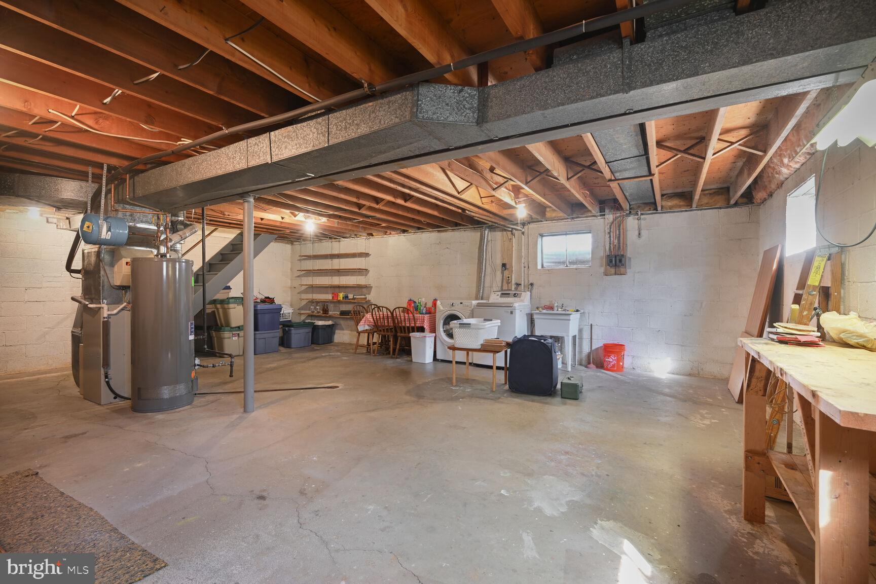 POTOMAC WOODS - Residential