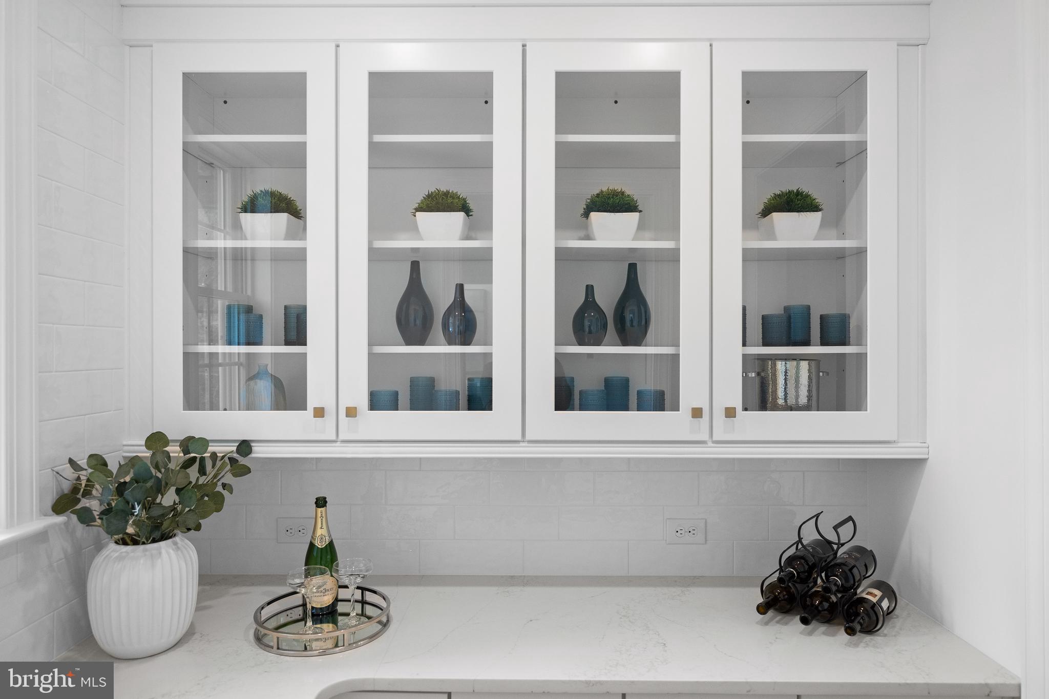 VILLAGE OF FOUR SEASONS - Residential