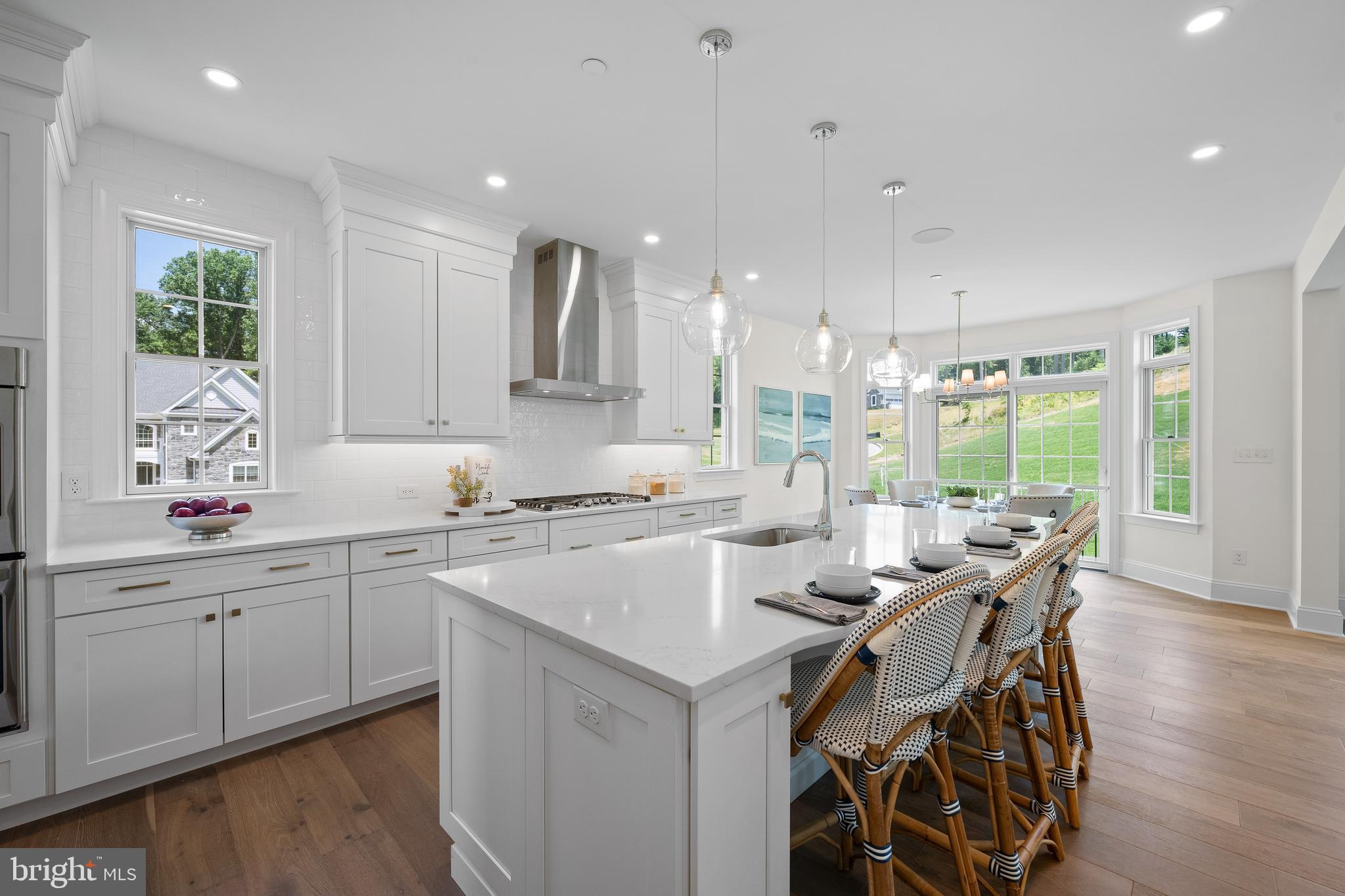 VILLAGE OF FOUR SEASONS - Residential