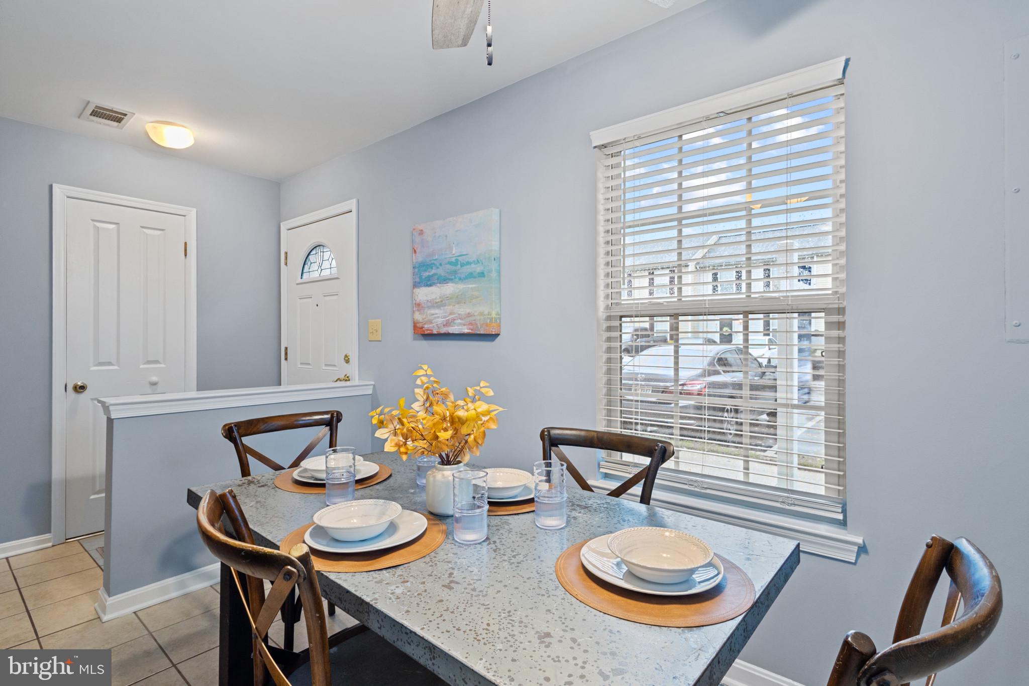 601 REALM COURT W
