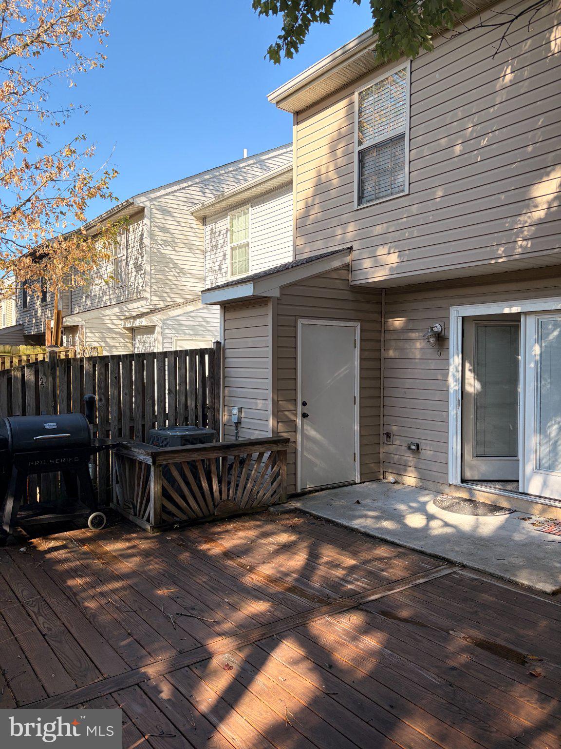 601 REALM COURT W