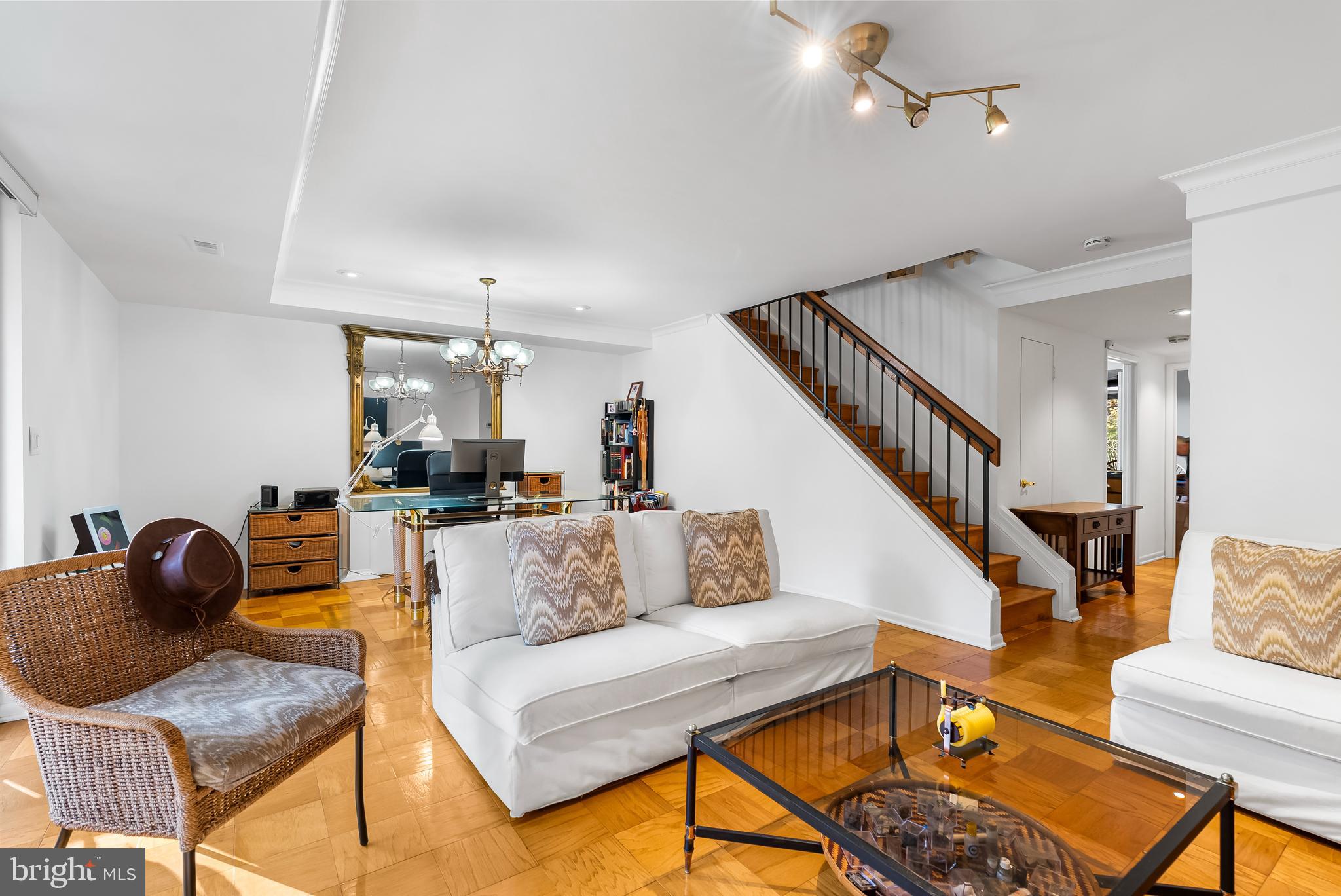 110 CROSS KEYS ROAD F