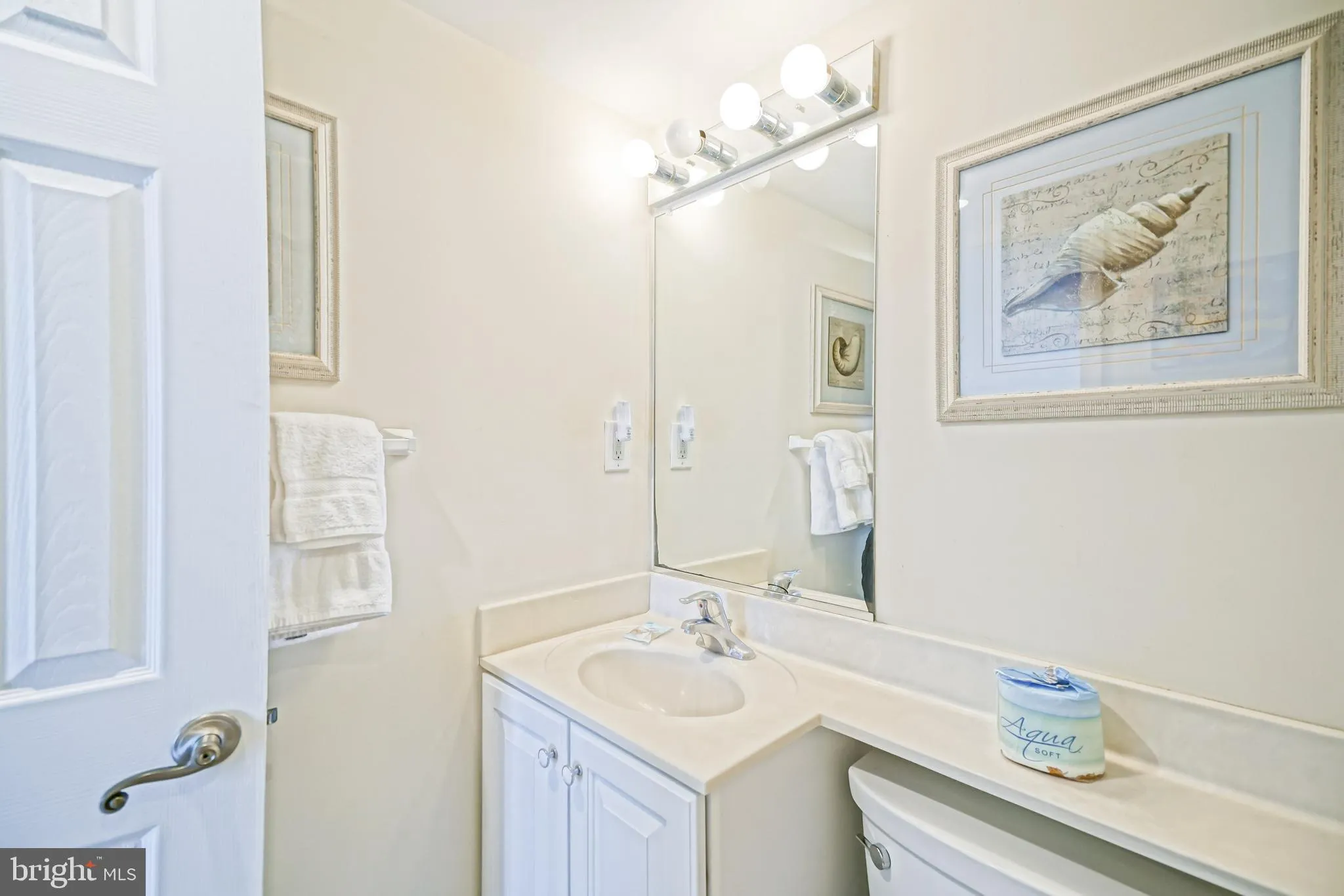 Bethany Beach, Delaware 19930, United States, 2 Bedrooms Bedrooms, ,2 BathroomsBathrooms,Residential,Active,144517