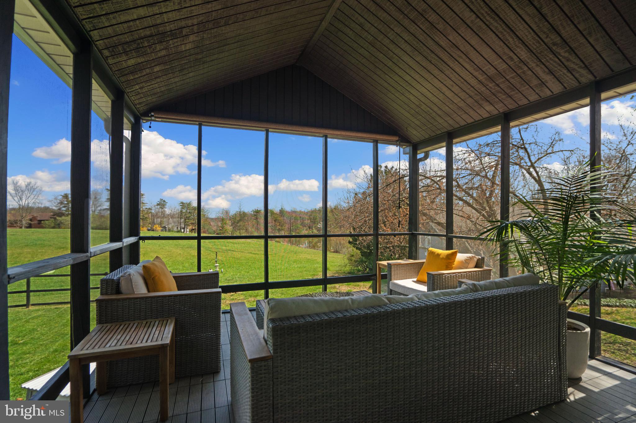 LAKE HOLIDAY ESTATES - Residential