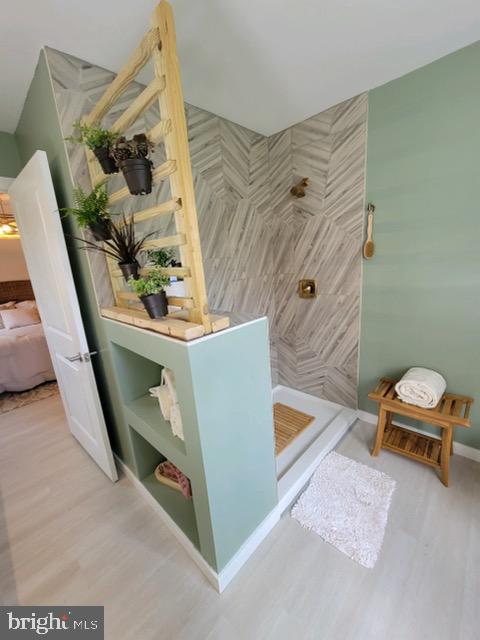 LAKE HOLIDAY ESTATES - Residential