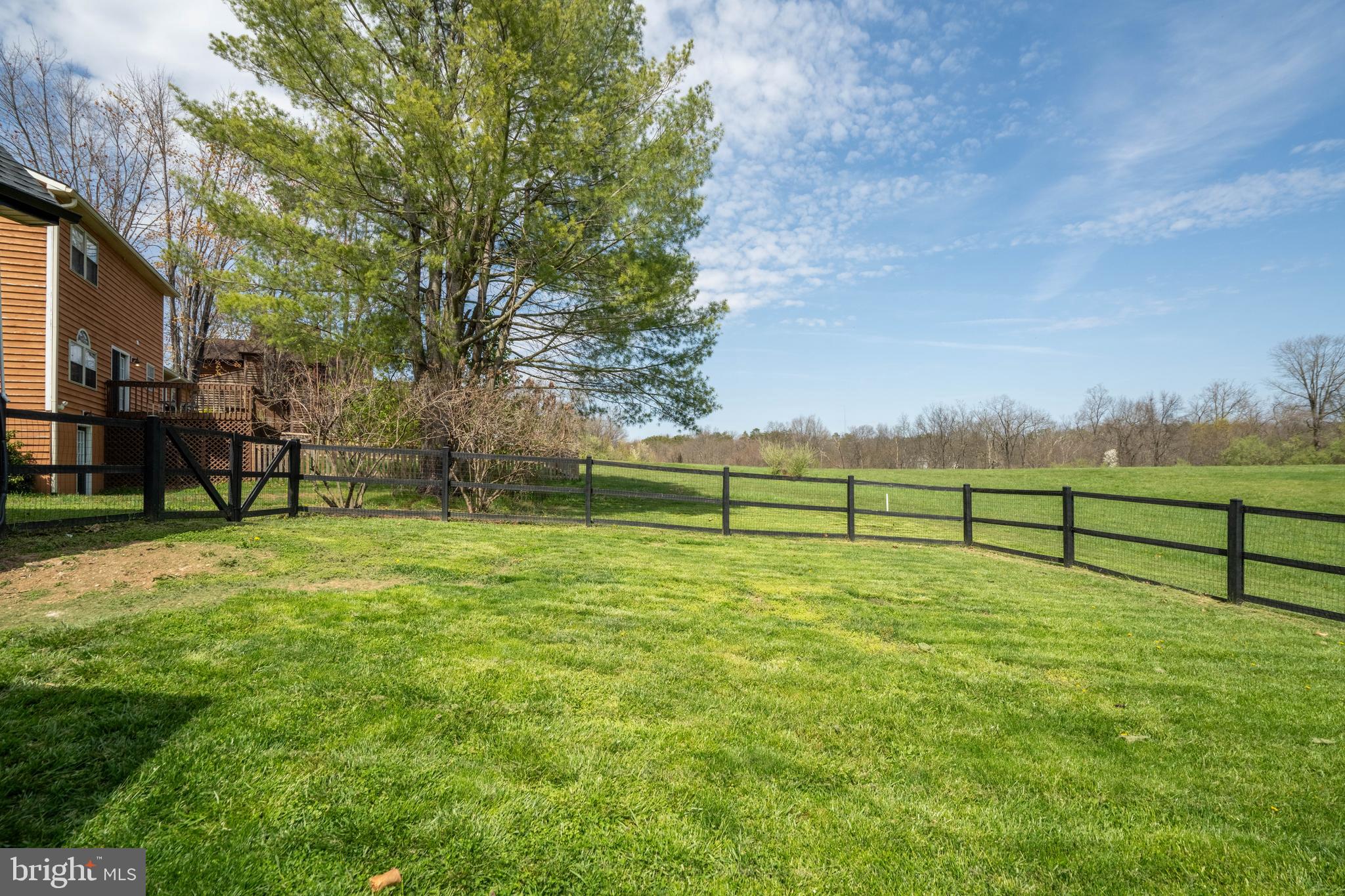 LAKE HOLIDAY ESTATES - Residential