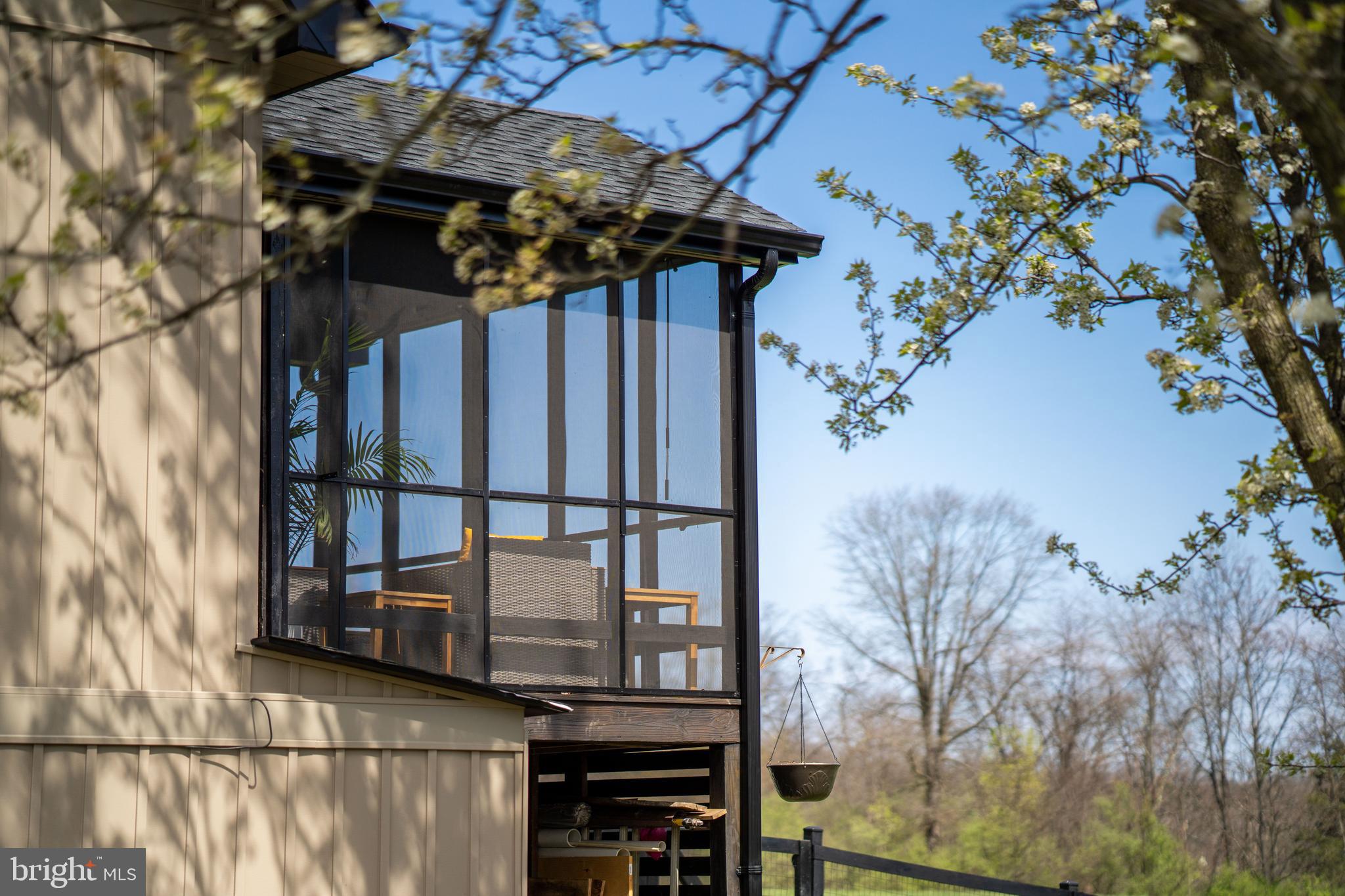 LAKE HOLIDAY ESTATES - Residential