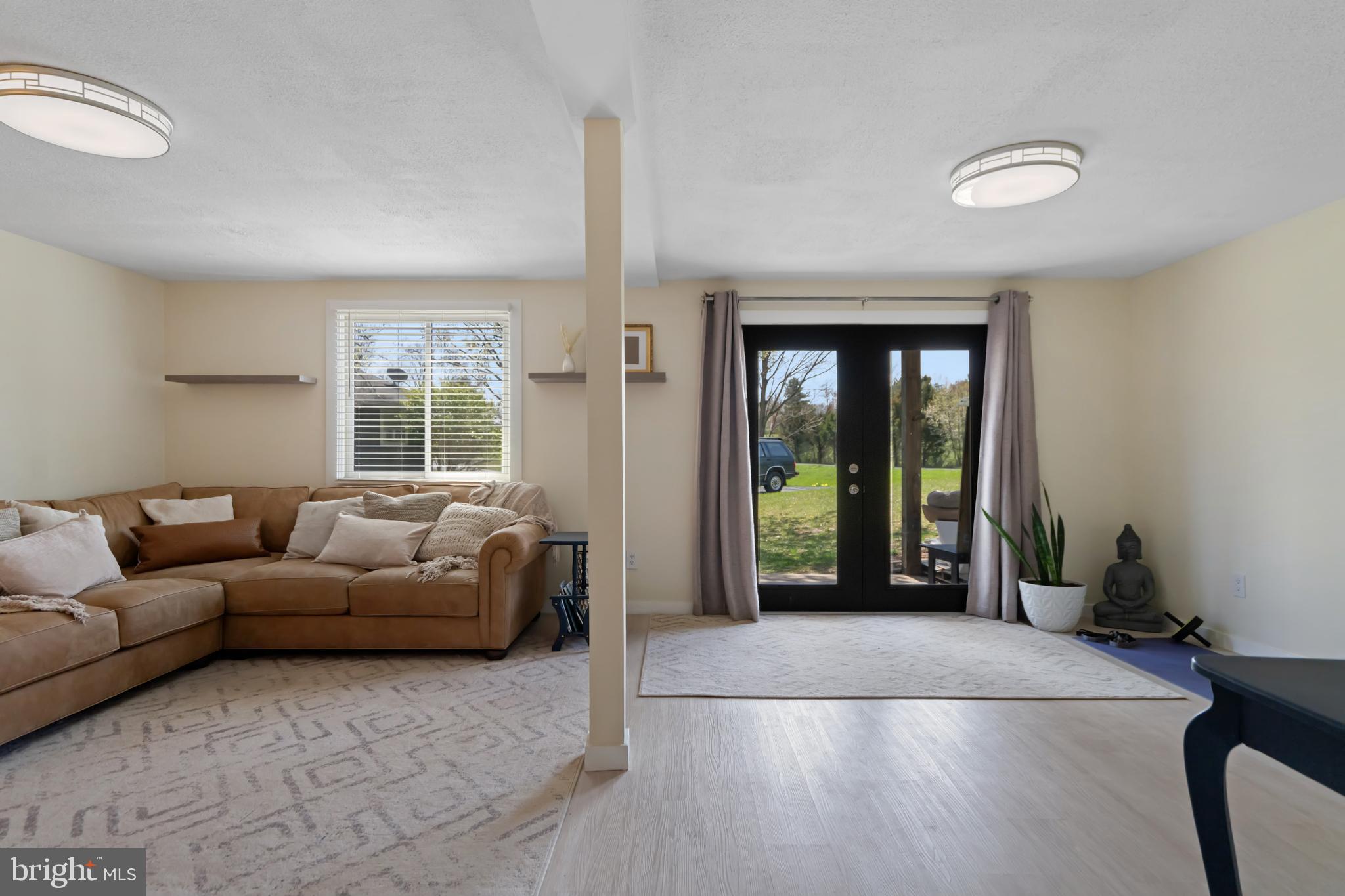 LAKE HOLIDAY ESTATES - Residential