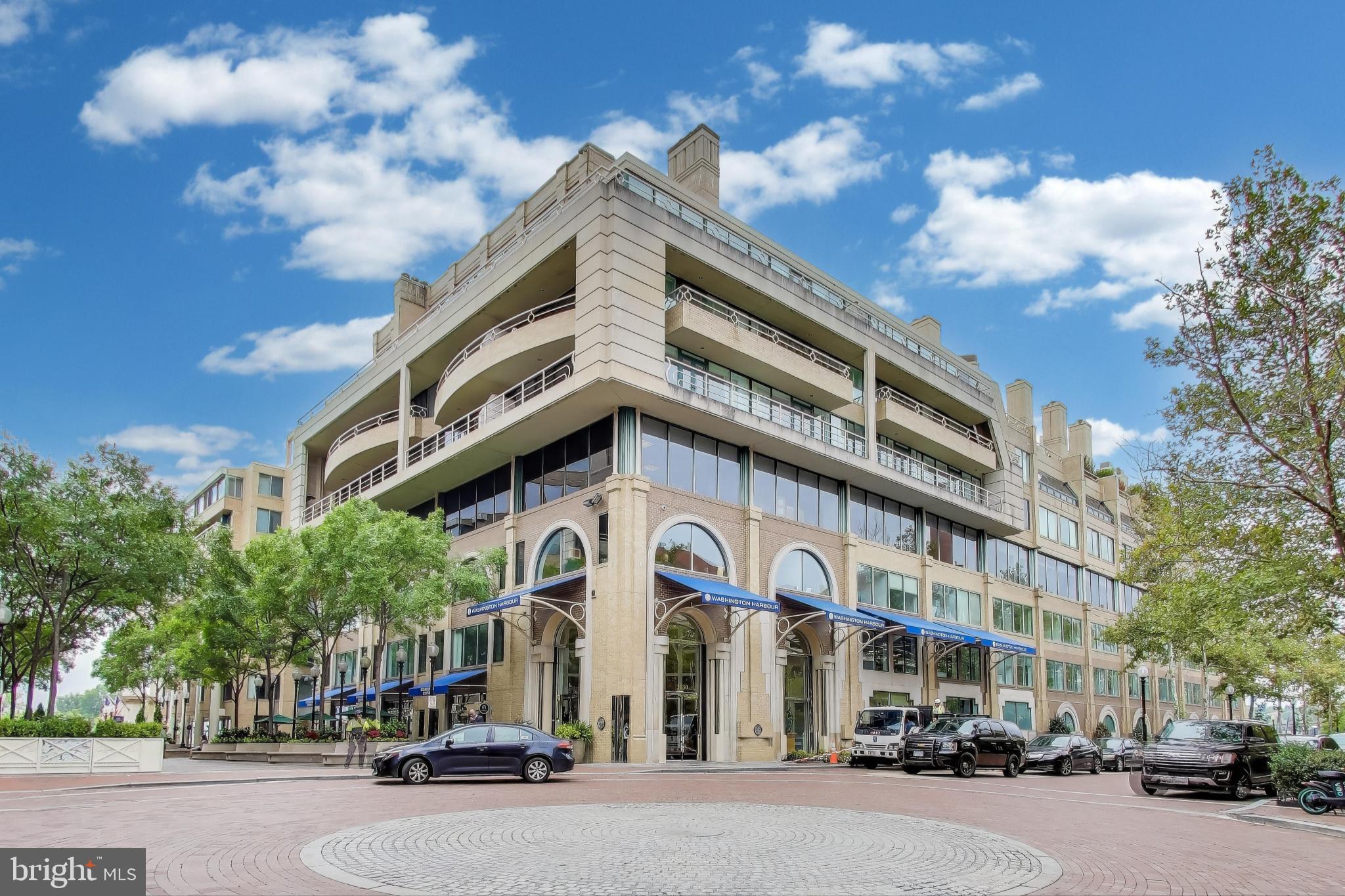 3030 K STREET NW 209