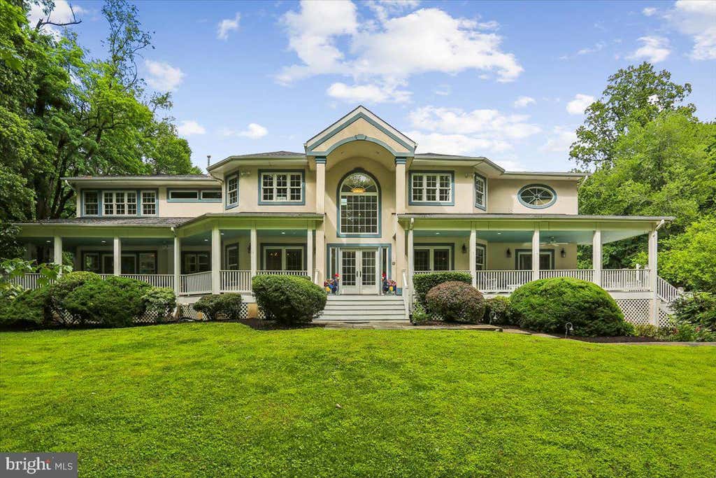 Photo of 8603 Brickyard Road, POTOMAC, MD 20854 (MLS # MDMC2246472)