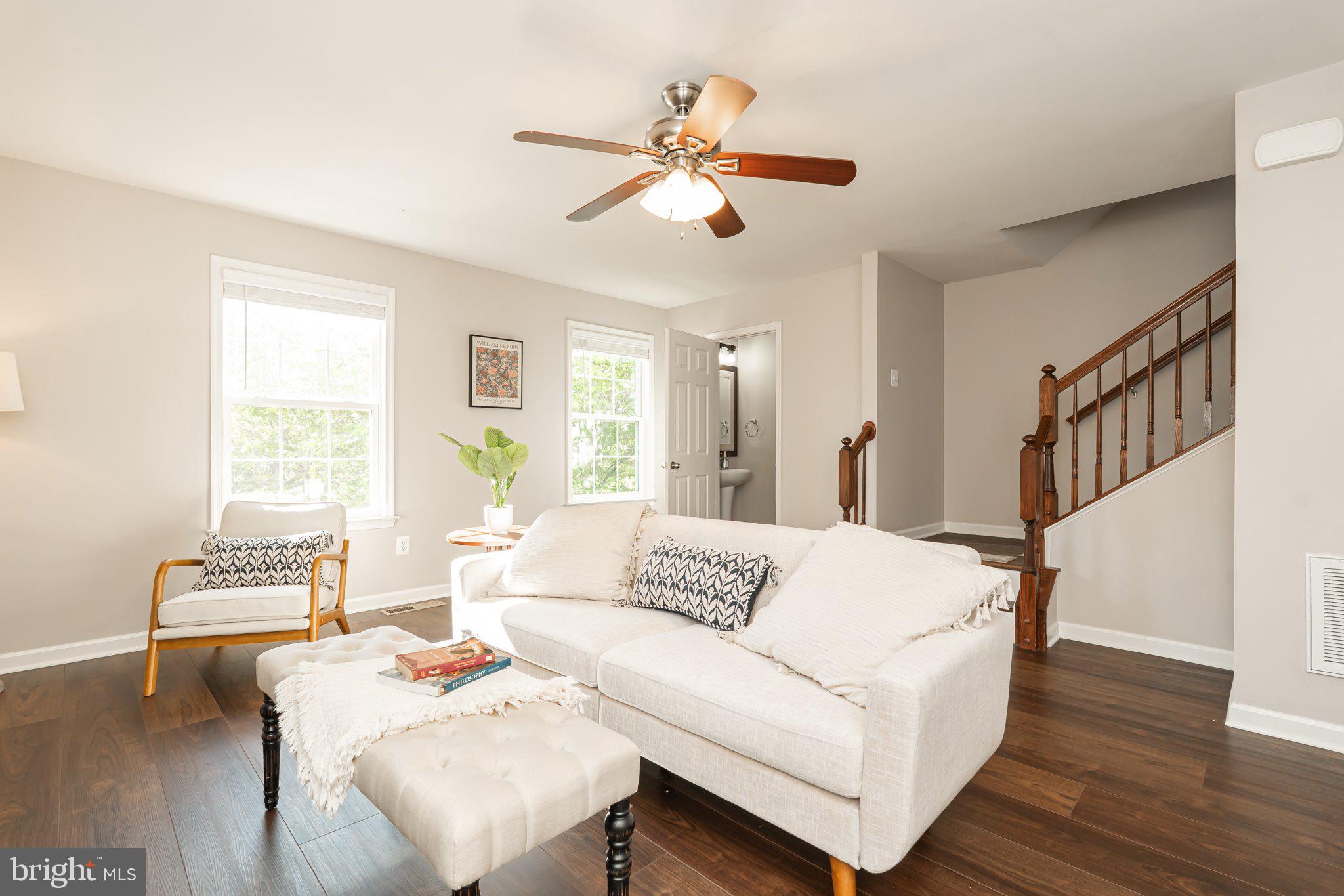 LAKELAND PLACE - Residential