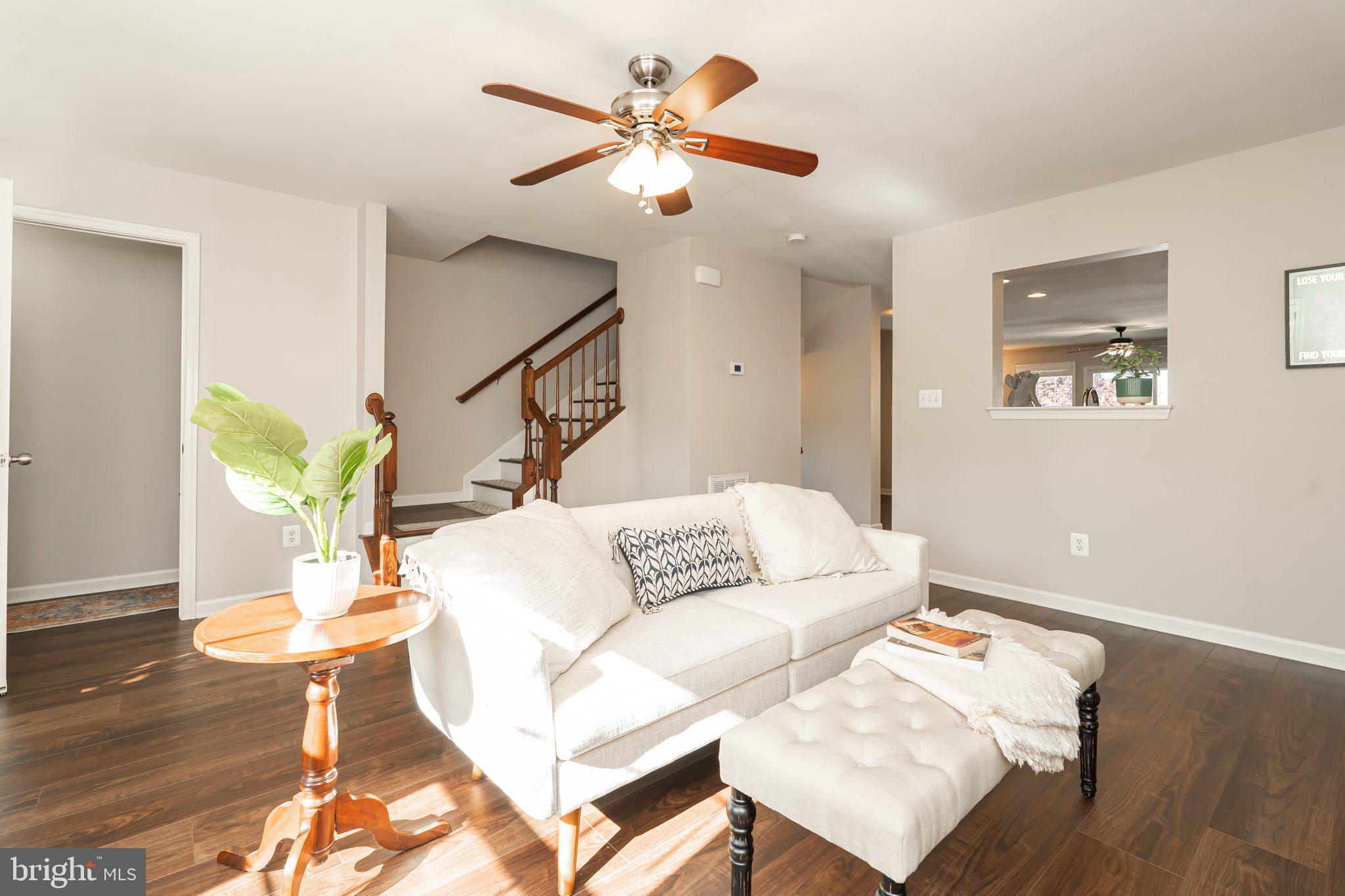 LAKELAND PLACE - Residential