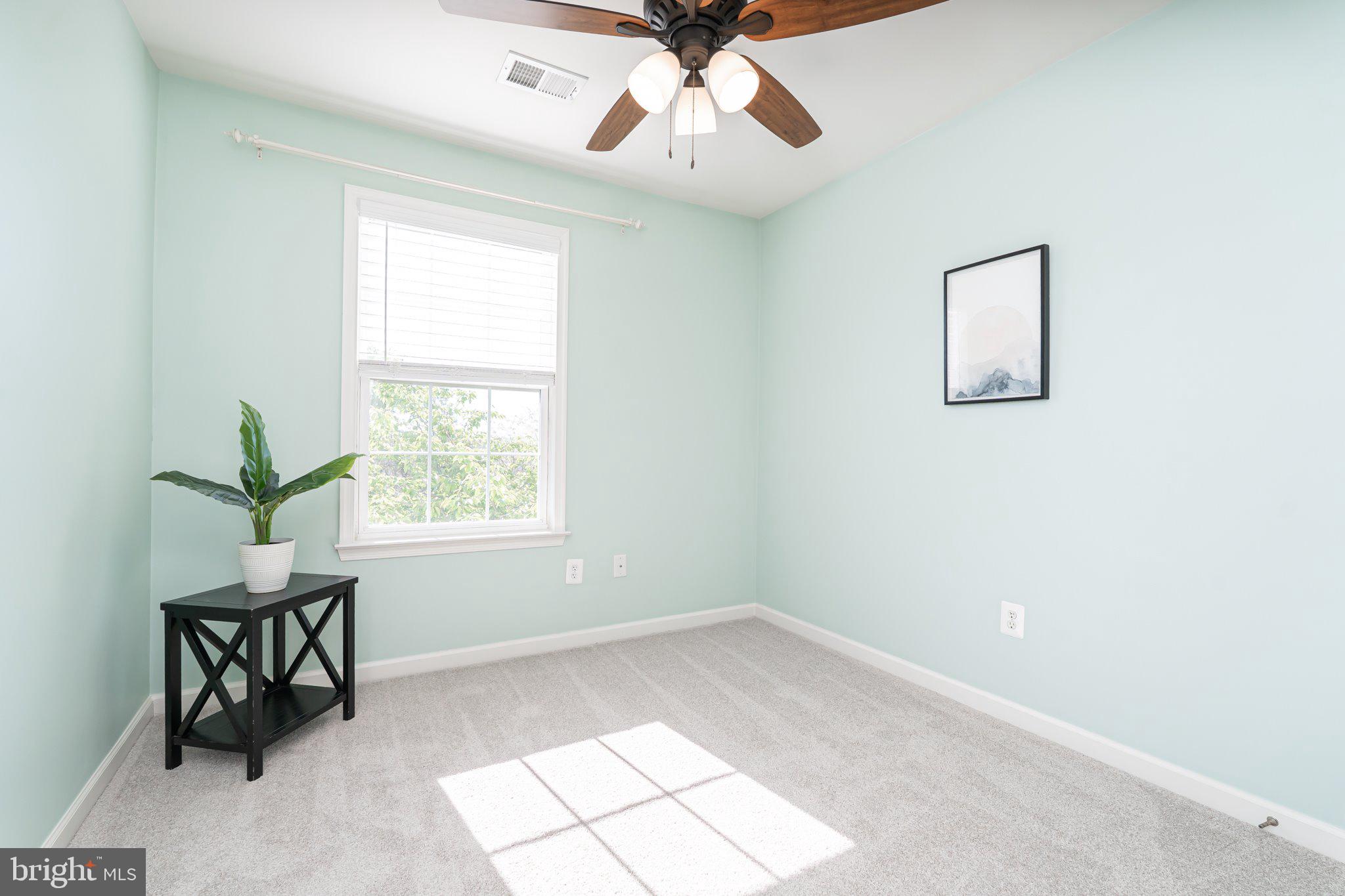 LAKELAND PLACE - Residential