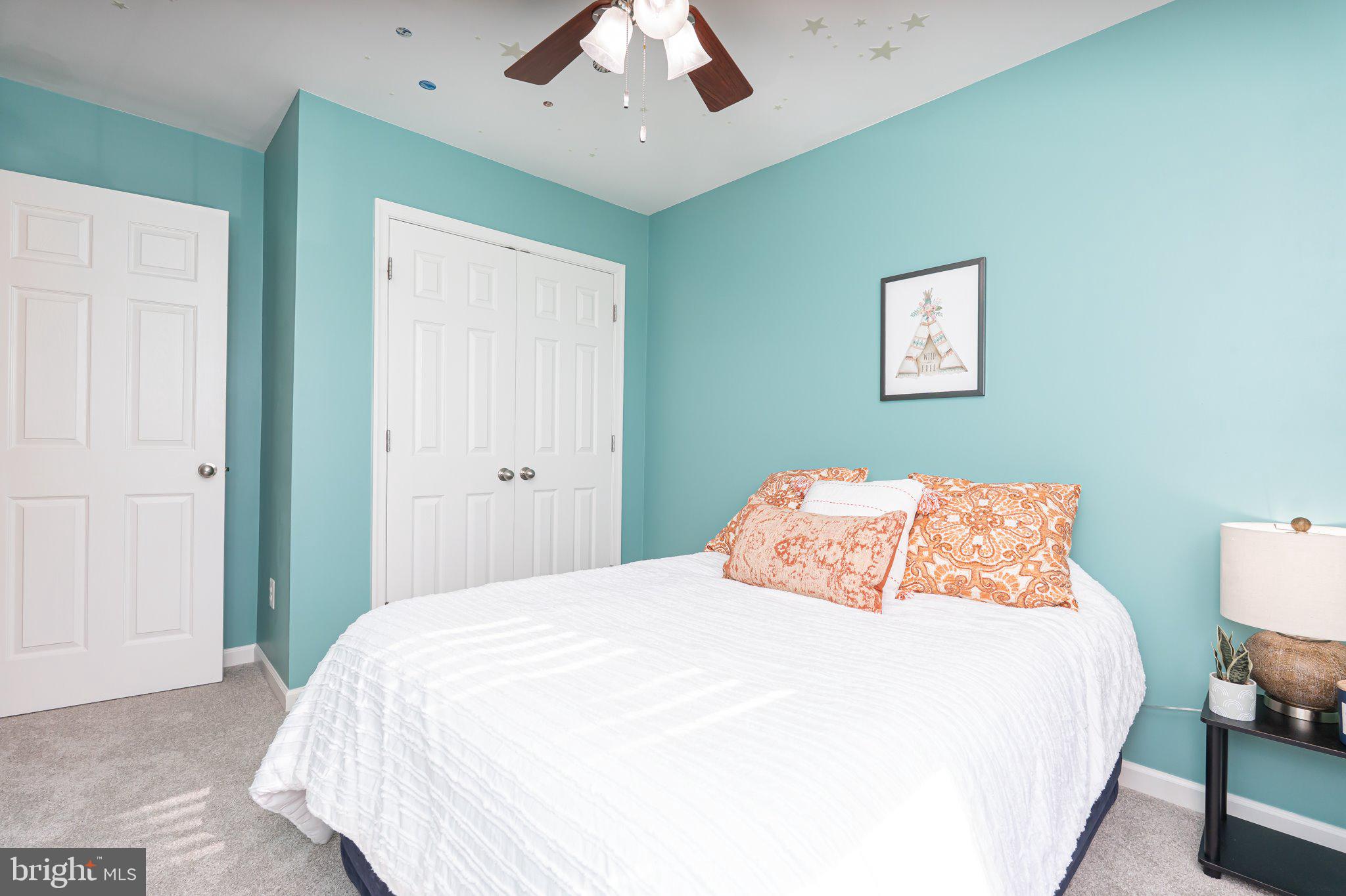 LAKELAND PLACE - Residential