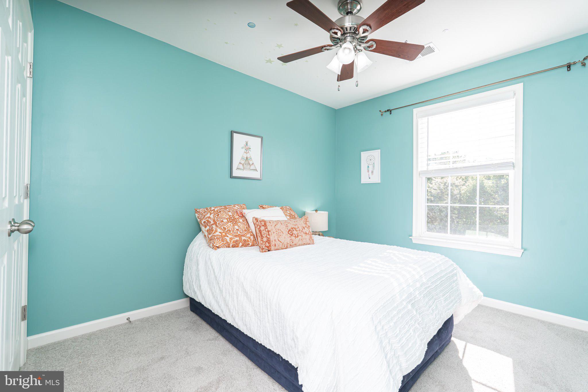 LAKELAND PLACE - Residential