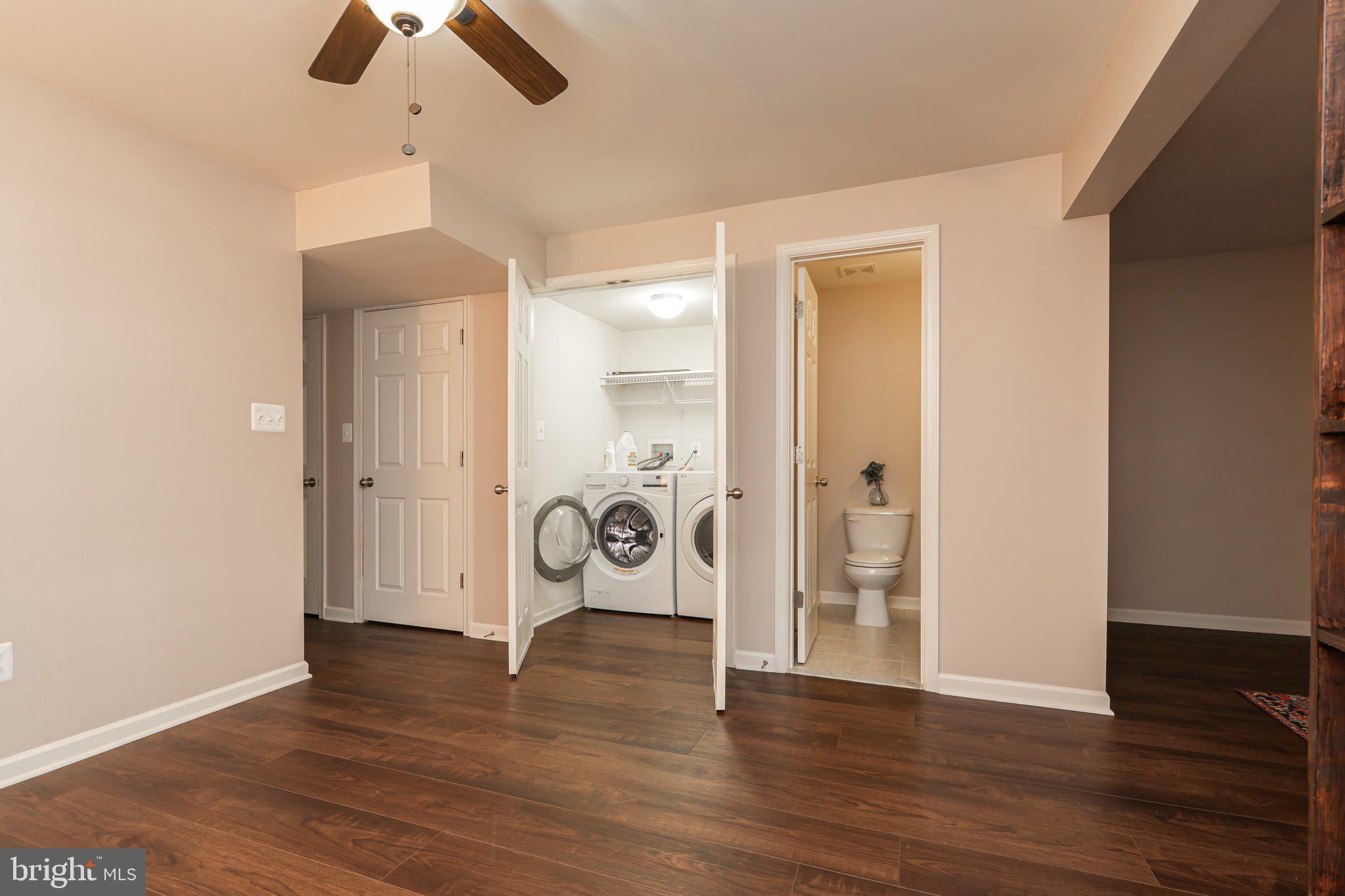 LAKELAND PLACE - Residential