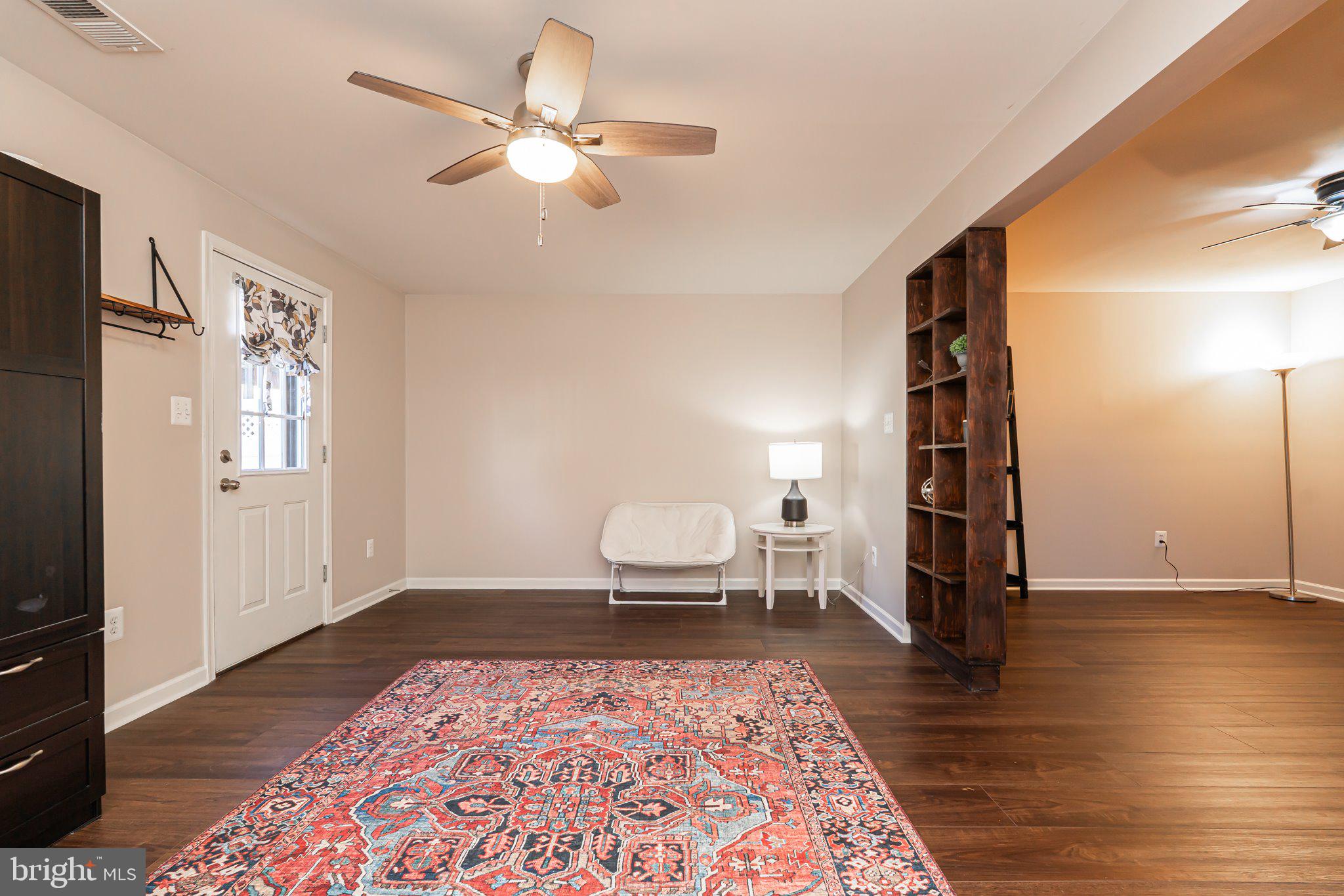 LAKELAND PLACE - Residential