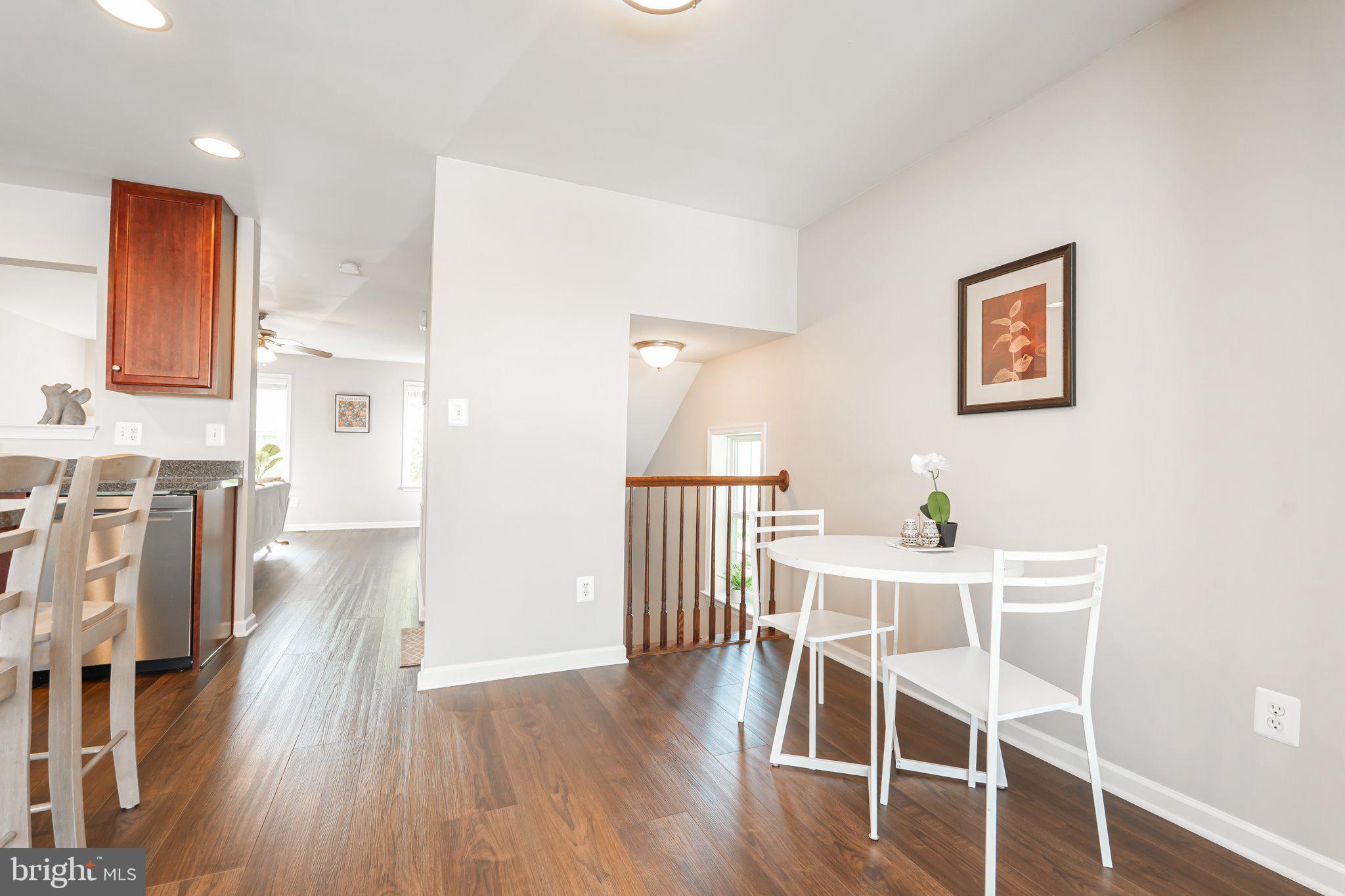 LAKELAND PLACE - Residential