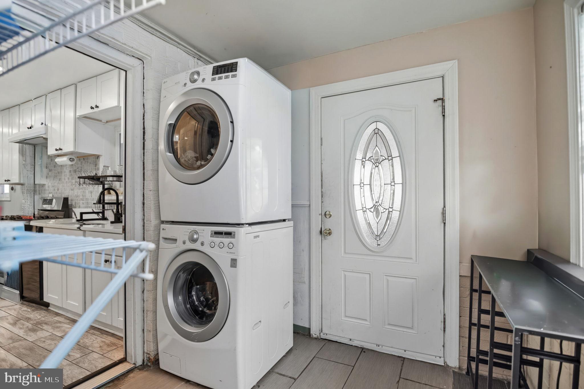 ROLLING RIDGE - Residential